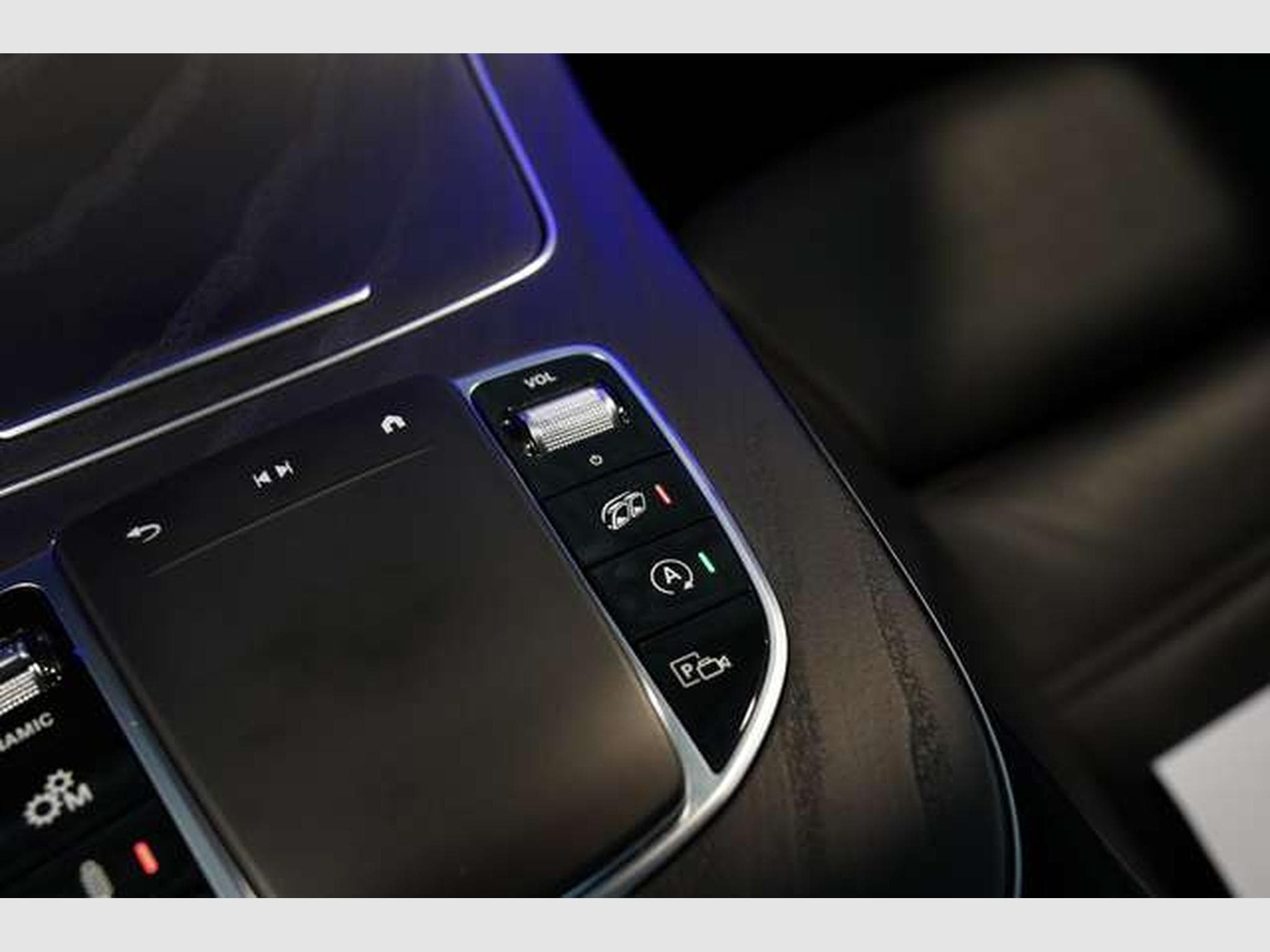 Mercedes E 53 AMG 4M+ Limousine *2.H *20 *Perf-AGA *Pano (2023) - Foto 36