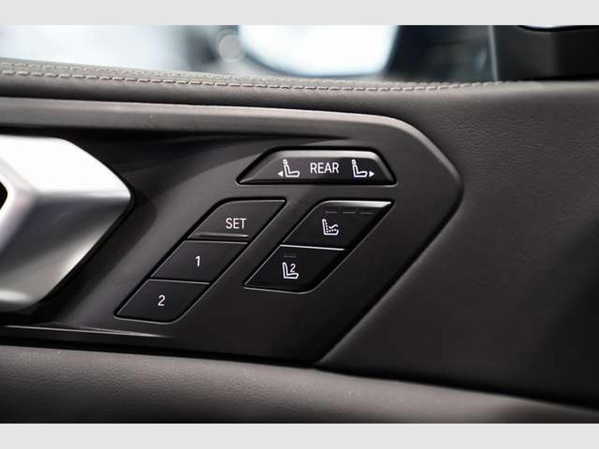 BMW X7 40 d xD M Sportpake Frozen Ed. *2.H *7-Sitzer (2022) - Foto 38