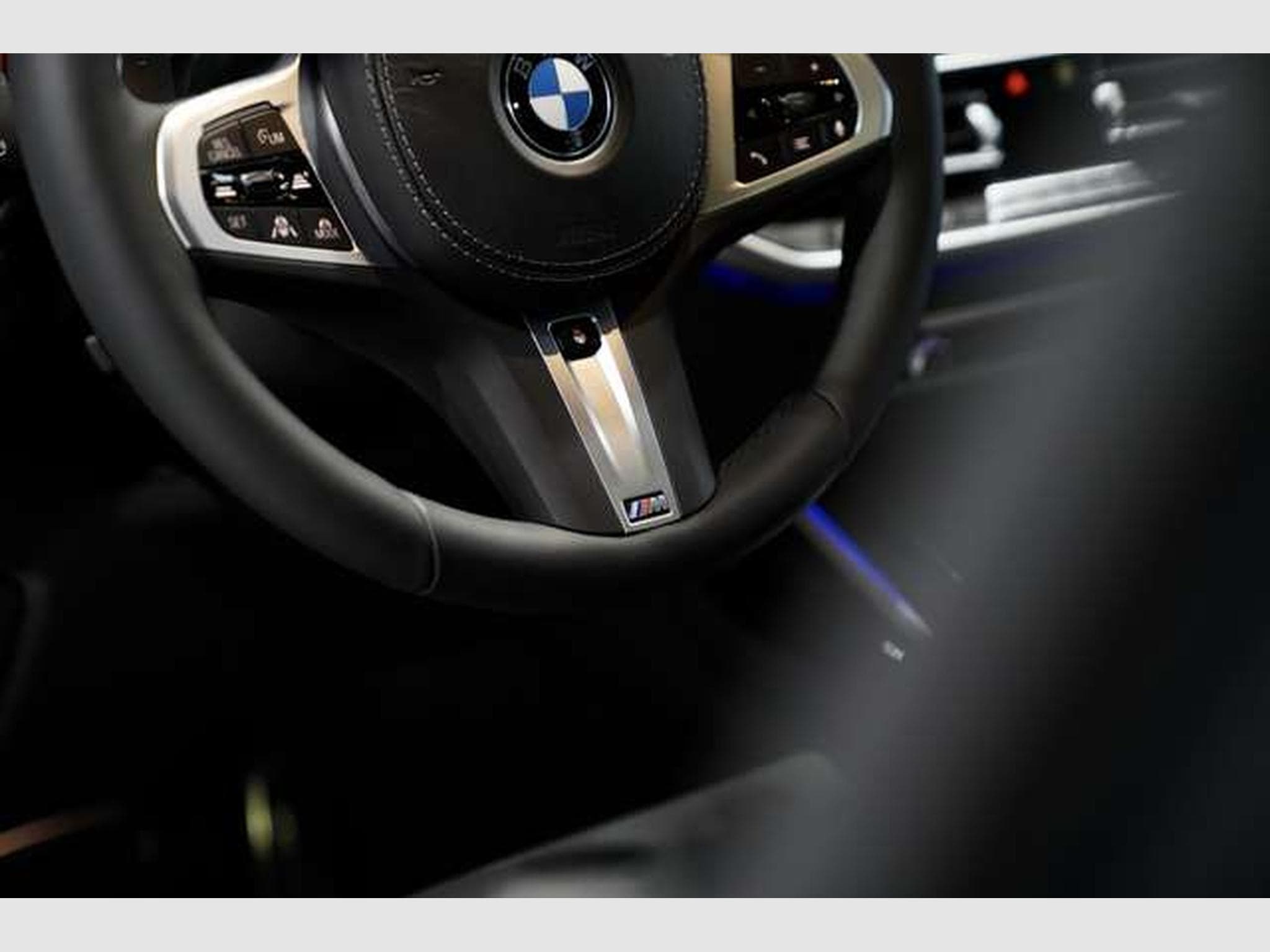 BMW X7 40 d xD M Sportpake Frozen Ed. *2.H *7-Sitzer (2022) - Foto 40