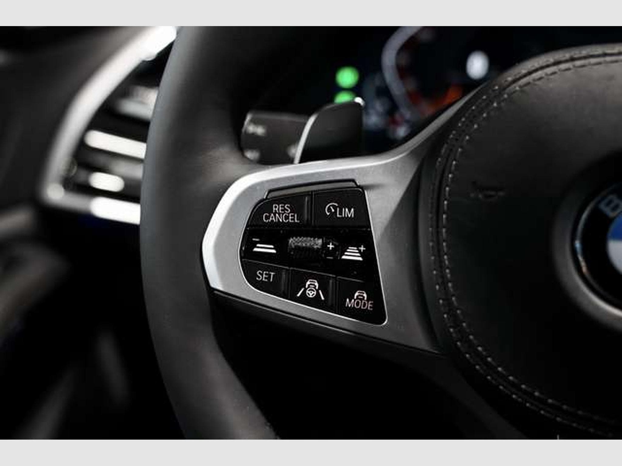 BMW X7 40 d xD M Sportpake Frozen Ed. *2.H *7-Sitzer (2022) - Foto 48