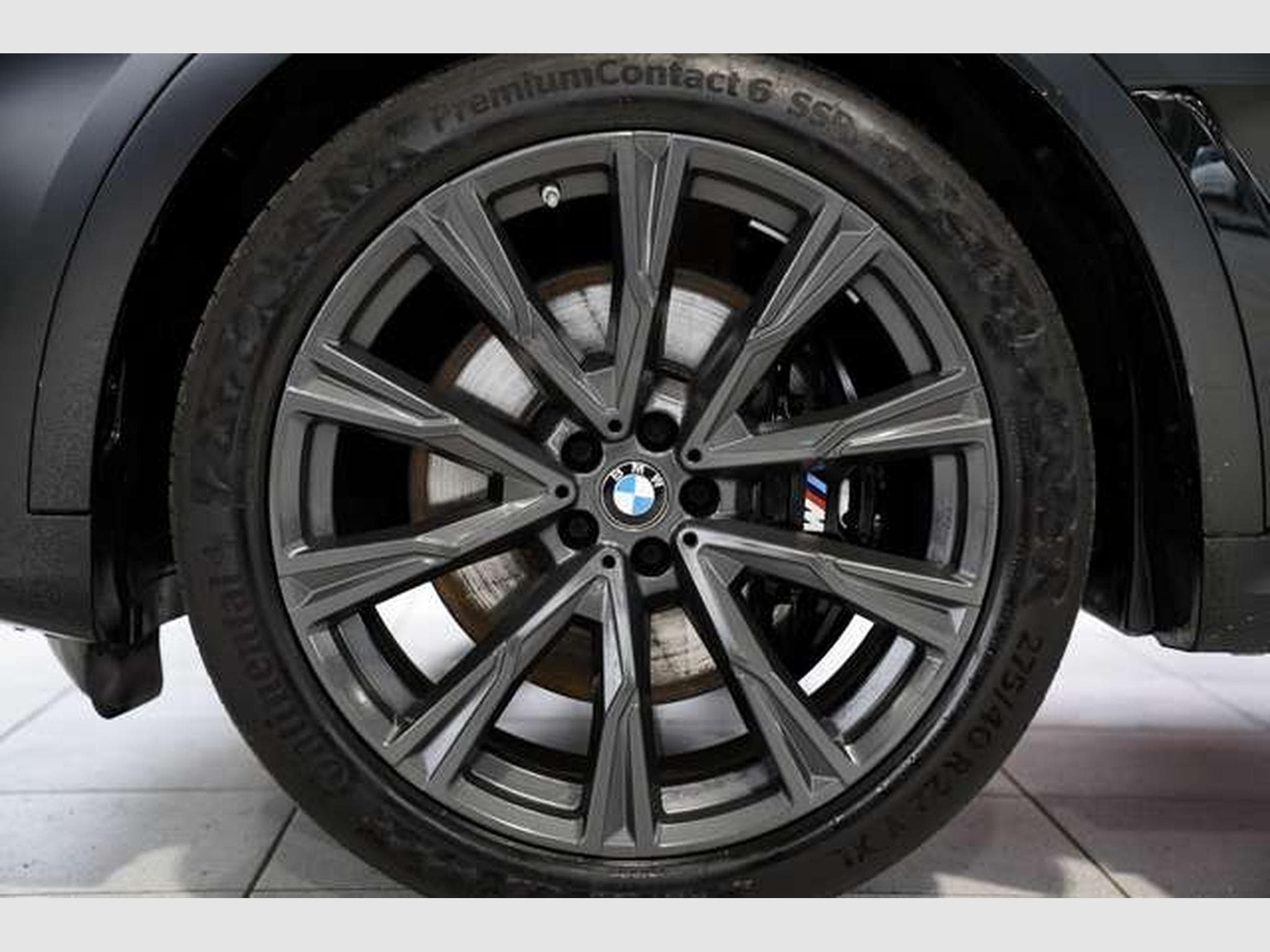 BMW X7 40 d xD M Sportpake Frozen Ed. *2.H *7-Sitzer (2022) - Foto 7