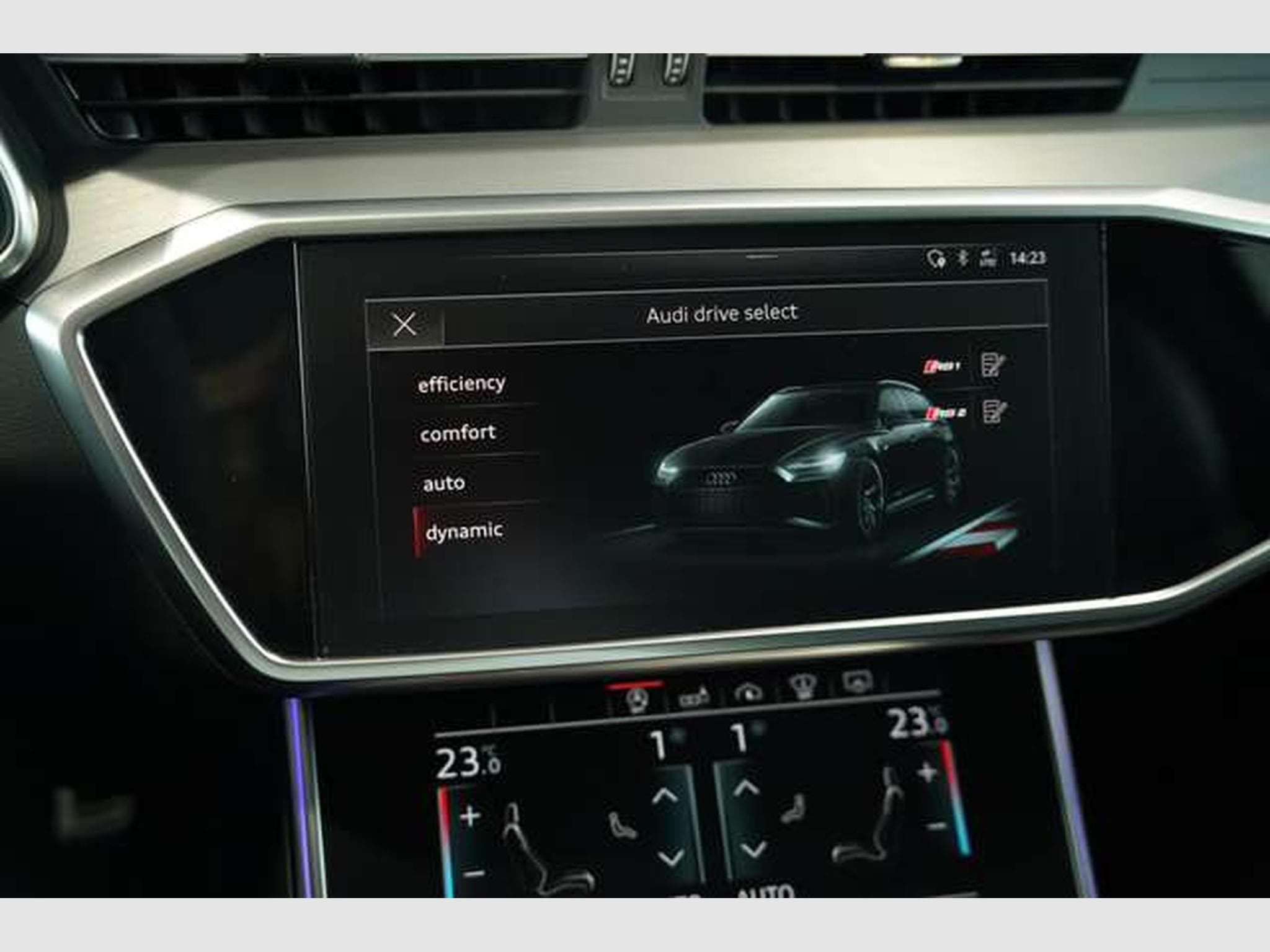 Audi RS6 Avant q. *22 *Dynamik+*Pano*Keramik*B&O (2020) - Foto 40
