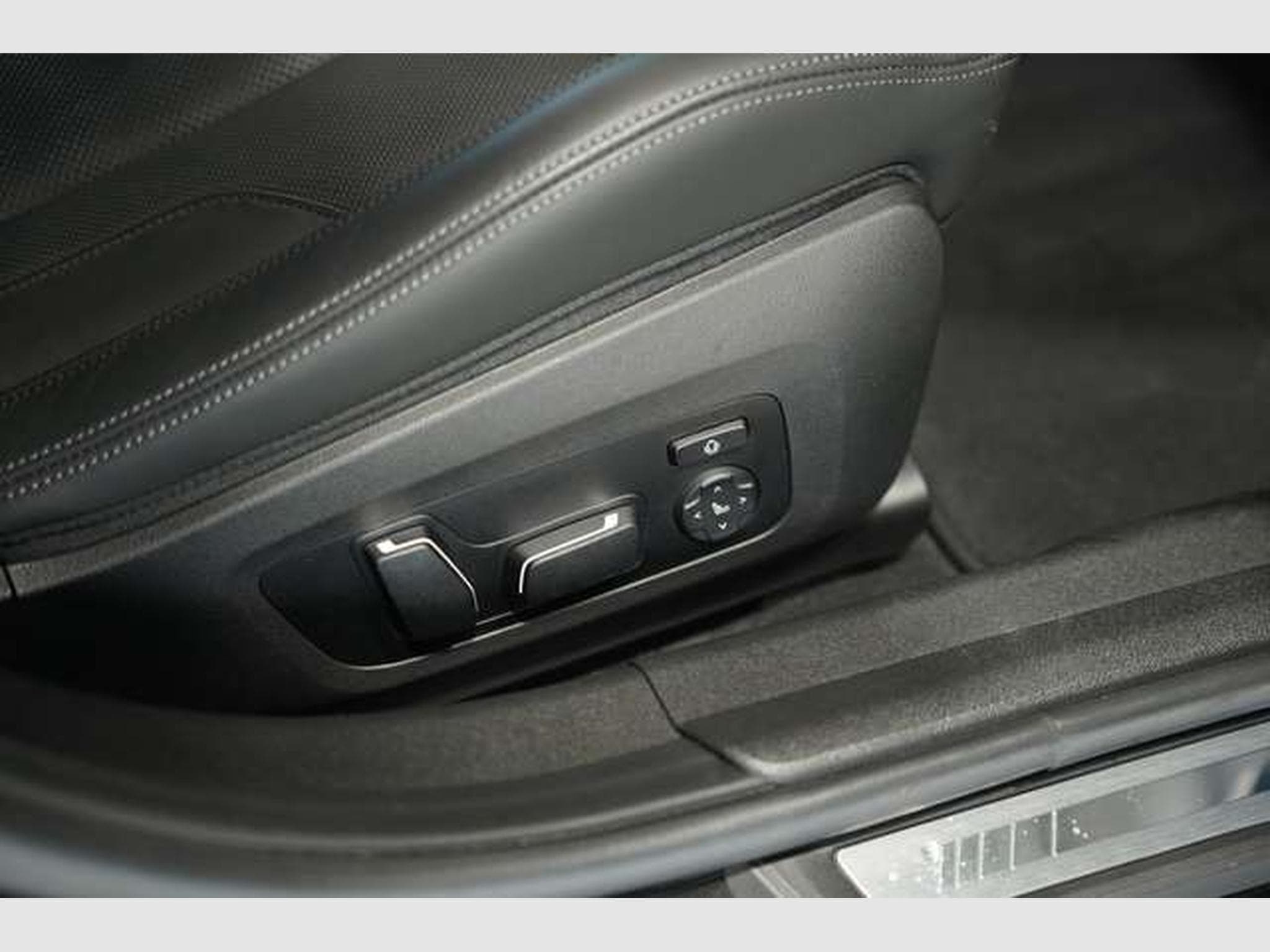 BMW M3 xD Competition *1.H *Carbon*MwSt.*H&K*Leder (2023) - Foto 22