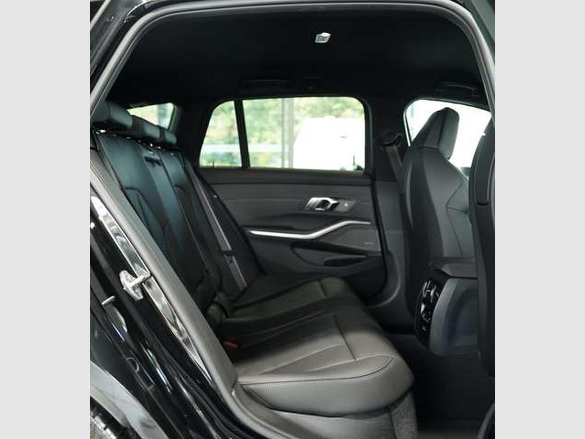 BMW M3 xD Comp. Touring *2.H *M Drivers*Carbon*Leder (2024) - Foto 23