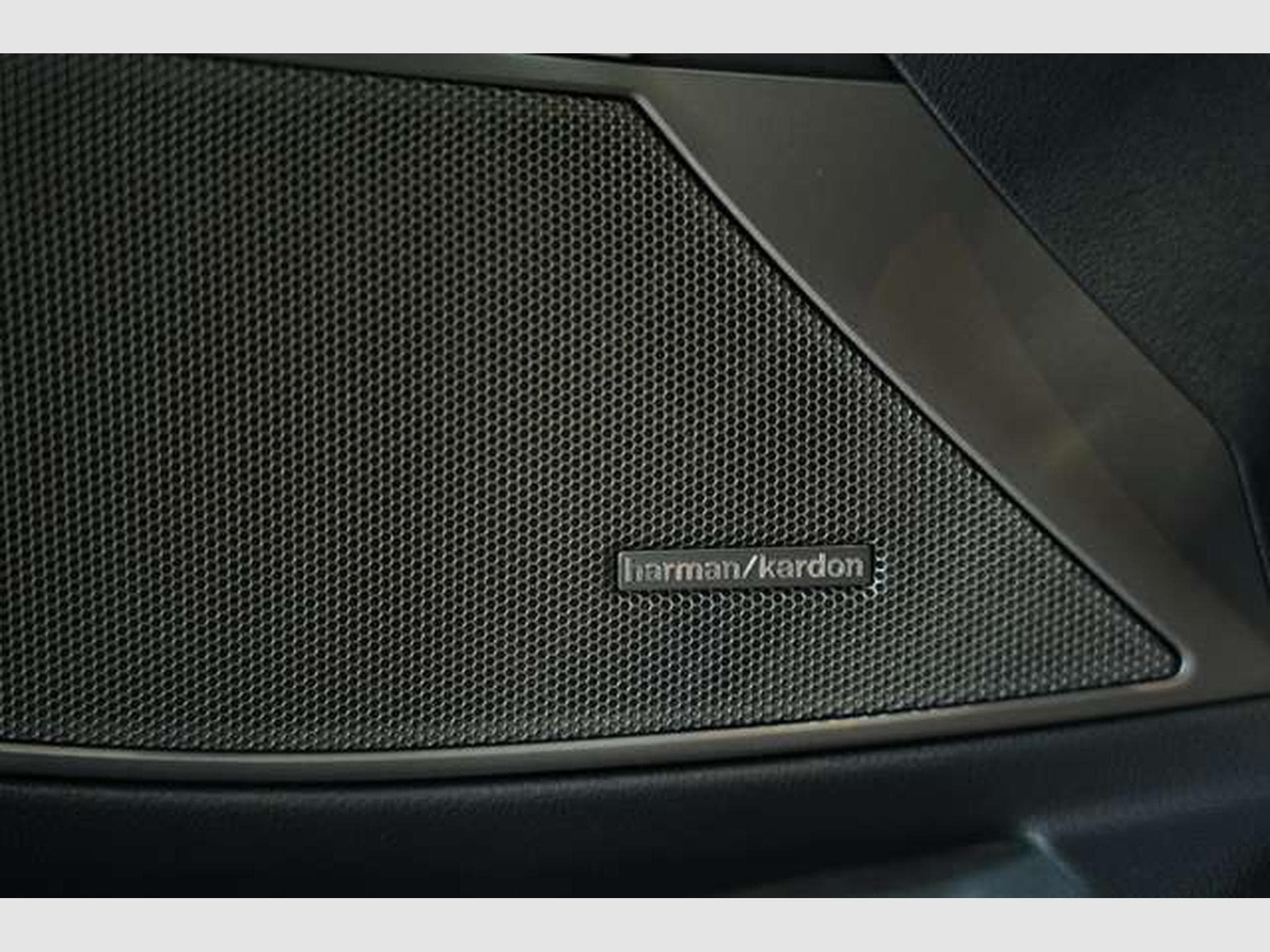 BMW M3 xD Comp. Touring *2.H *M Drivers*Carbon*Leder (2024) - Foto 36