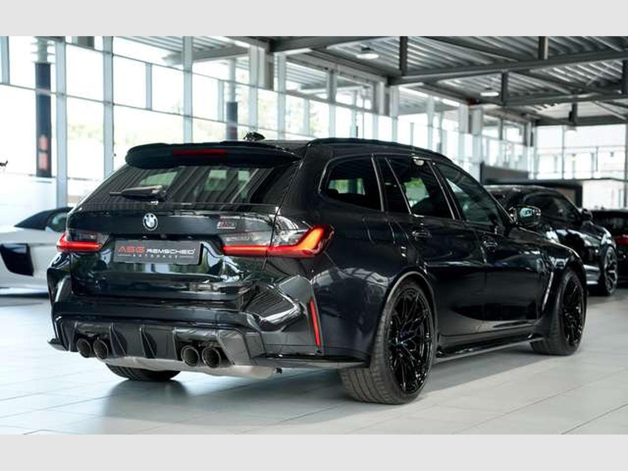 BMW M3 xD Comp. Touring *2.H *M Drivers*Carbon*Leder (2024) - Foto 8