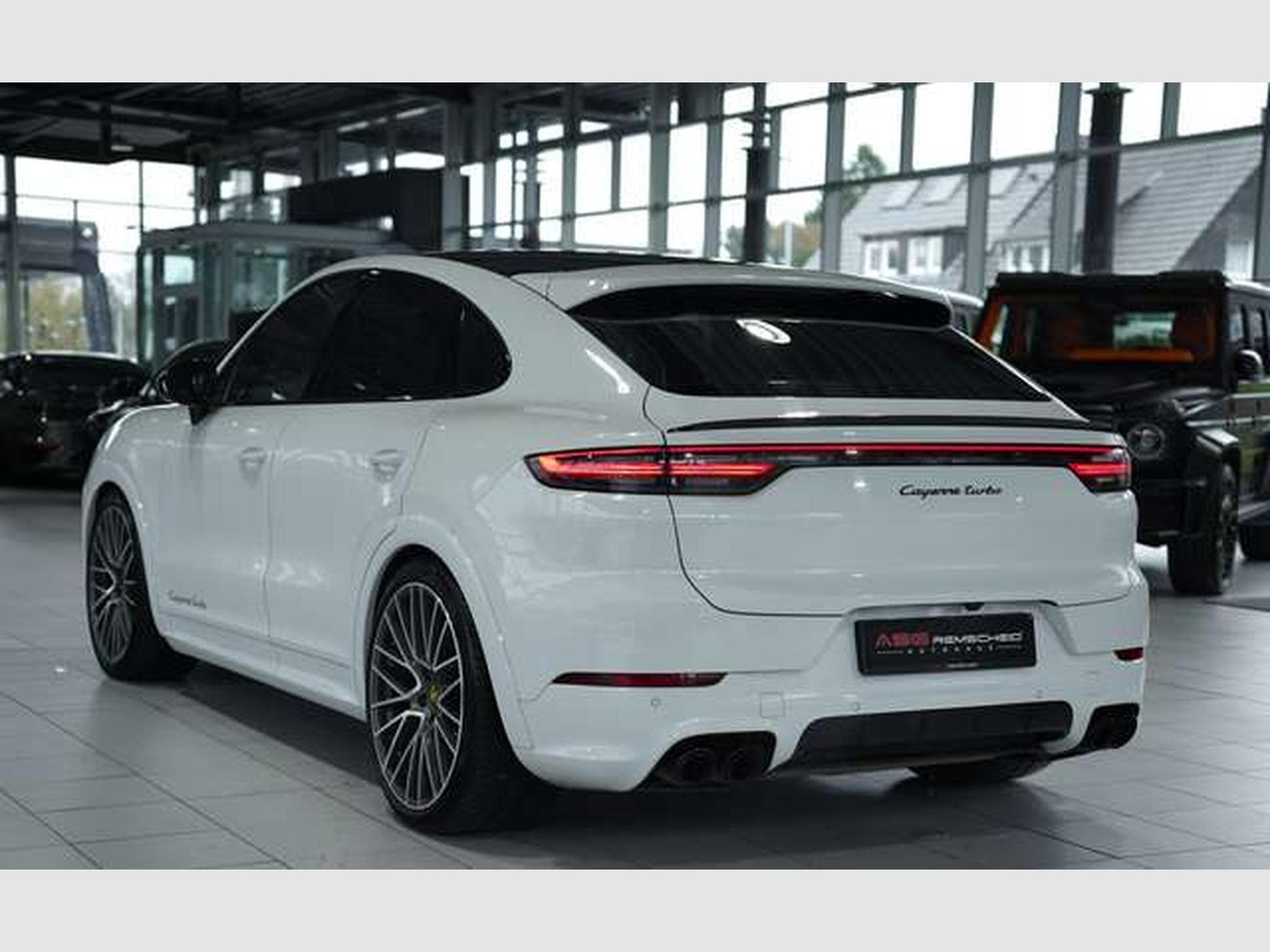 Porsche Cayenne Turbo Sport Design Coupé *Chrono*ACC*22 (2019) - Foto 12