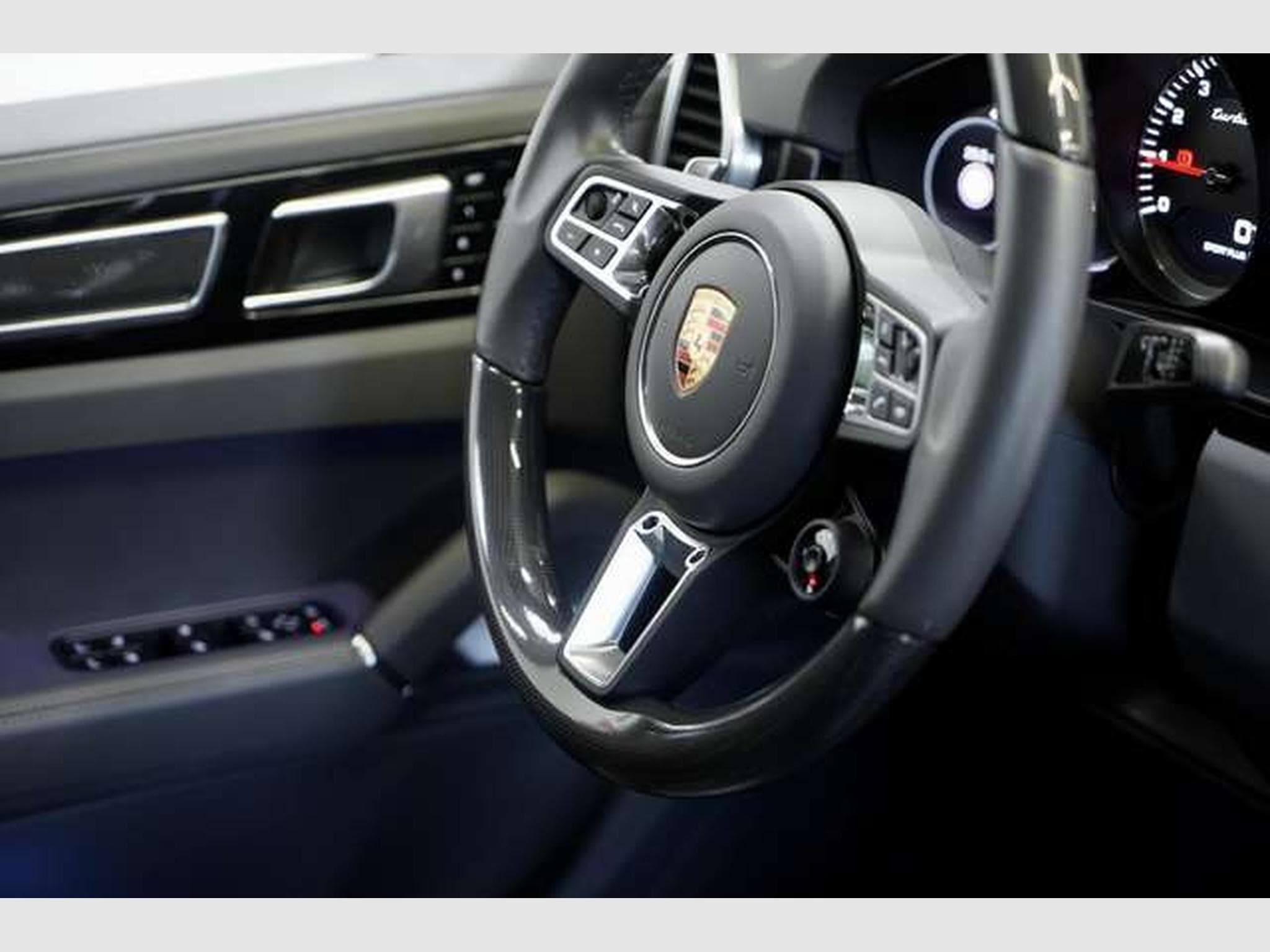 Porsche Cayenne Turbo Sport Design Coupé *Chrono*ACC*22 (2019) - Foto 18