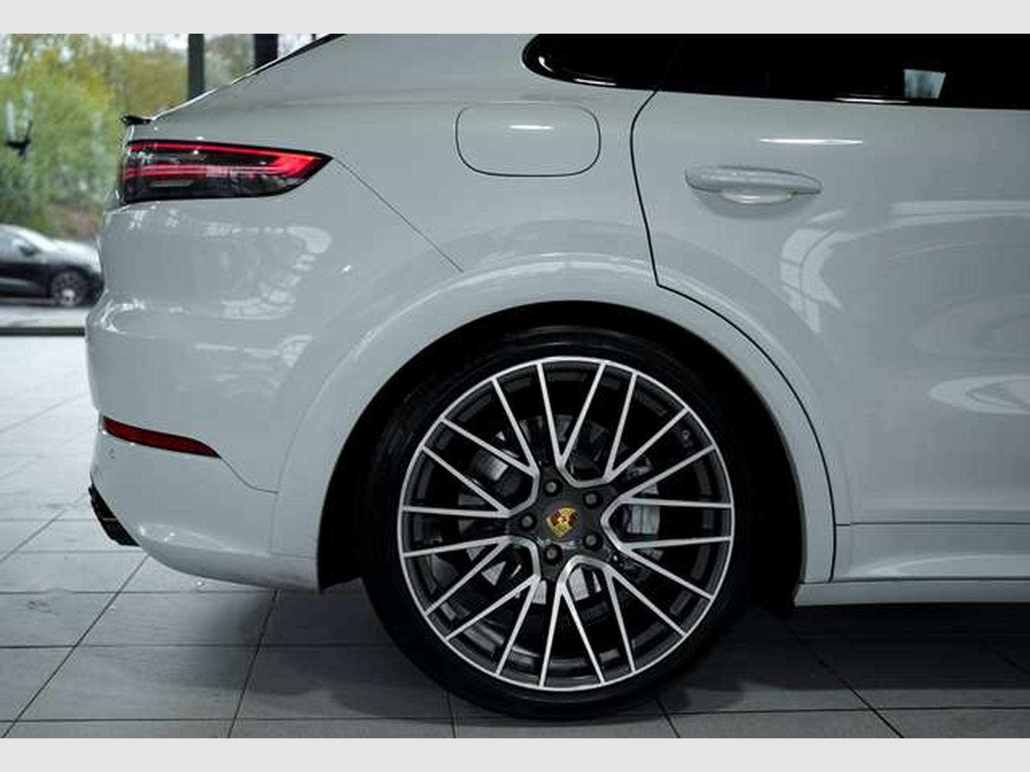 Porsche Cayenne Turbo Sport Design Coupé *Chrono*ACC*22 (2019) - Foto 7