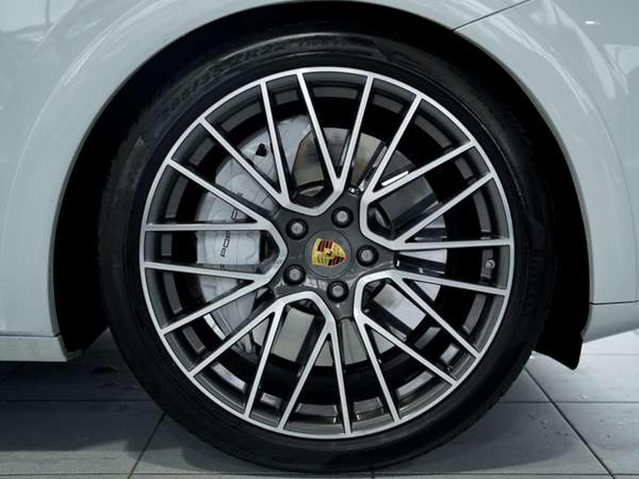 Porsche Cayenne Turbo Sport Design Coupé *Chrono*ACC*22 (2019) - Foto 9