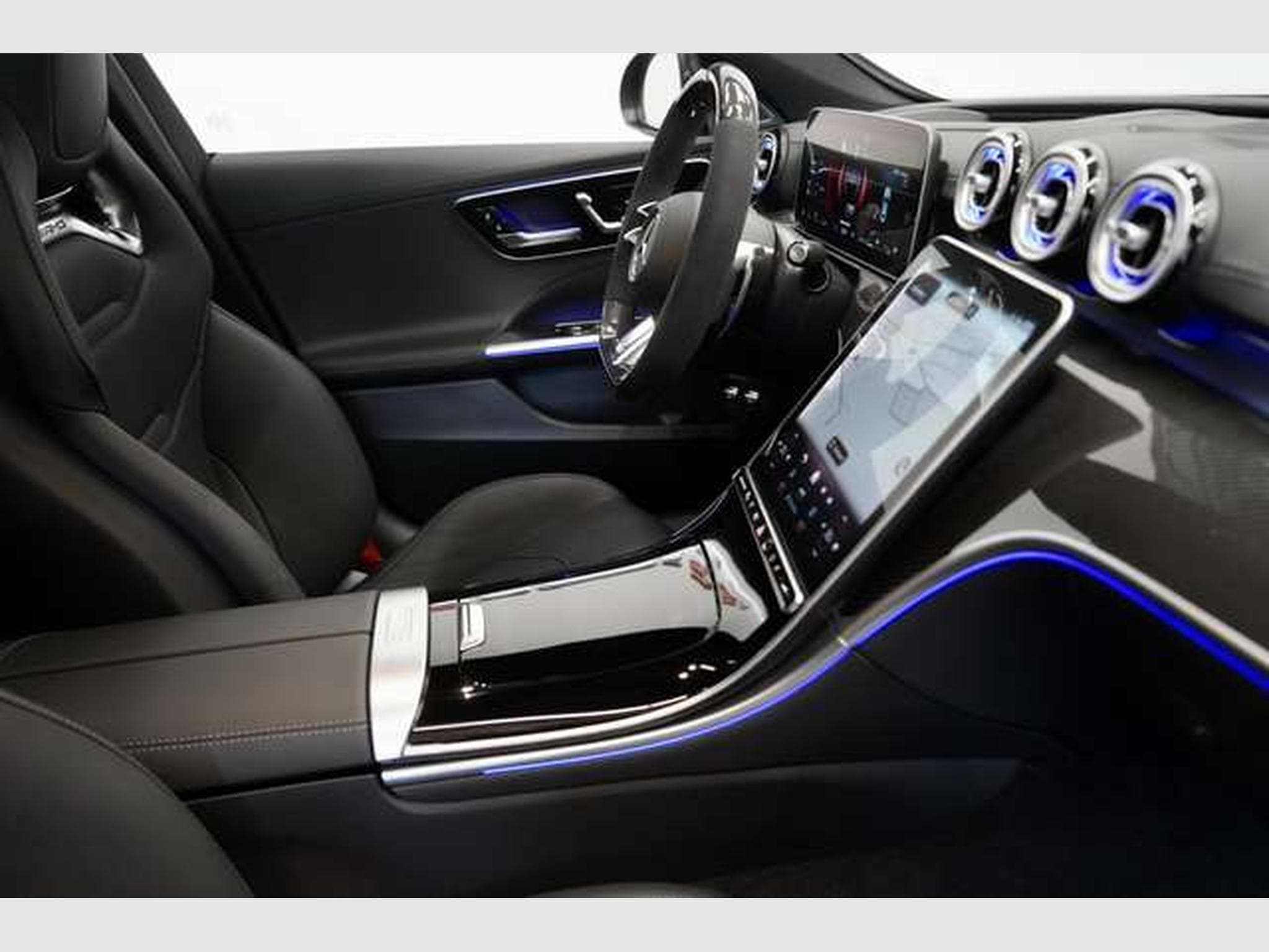 Mercedes C 63 AMG S E Performance 4M+*1.H*20*Schale*Pano (2026) - Photo 15