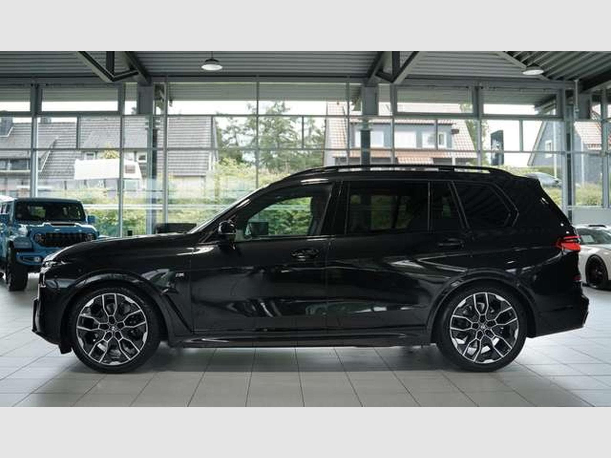 BMW X7 xD 40d M Sport Pro 2H *SkyL*H&K*StandH*Soft-C (2026) - Photo 11