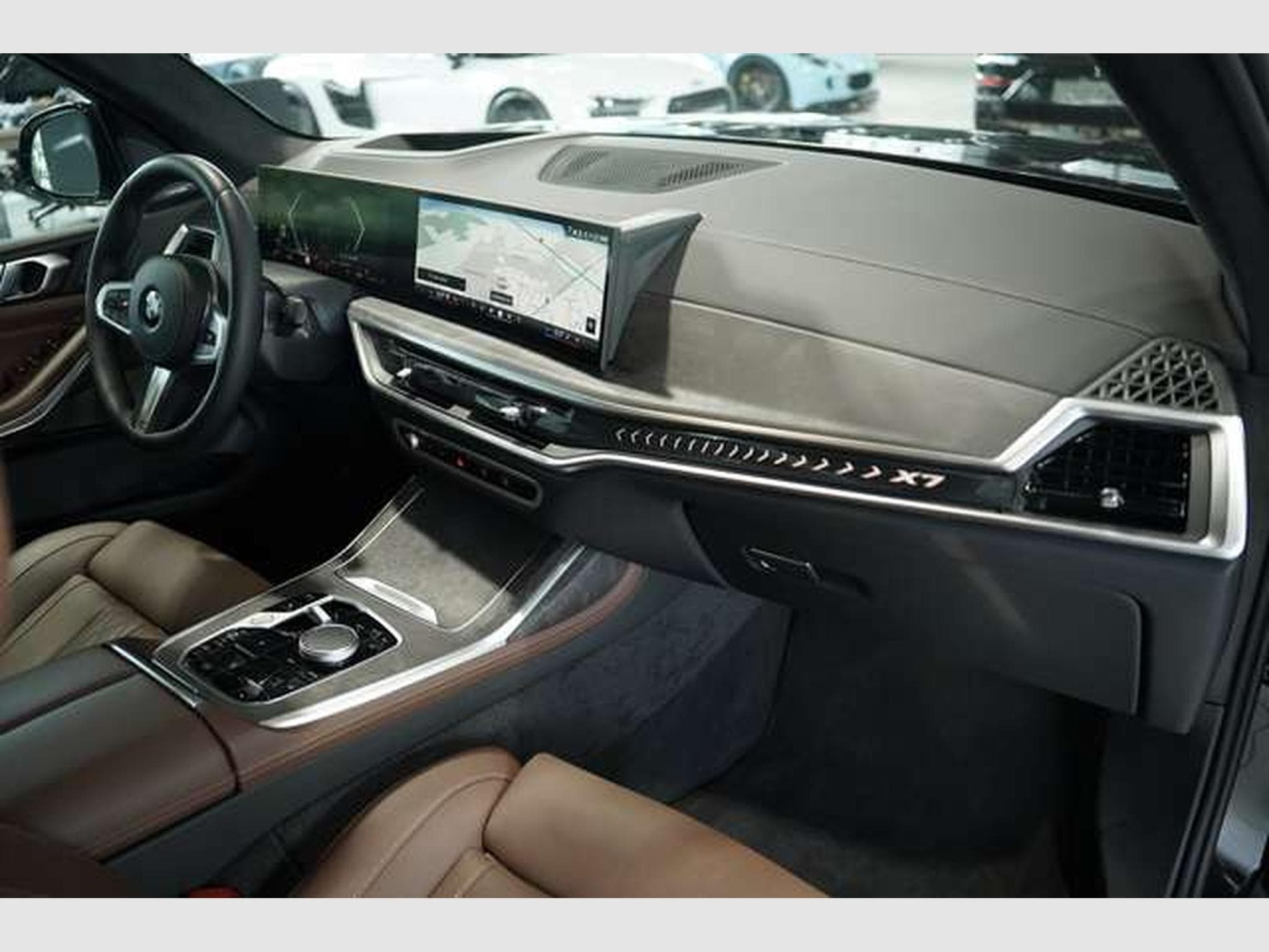 BMW X7 xD 40d M Sport Pro 2H *SkyL*H&K*StandH*Soft-C (2026) - Photo 20