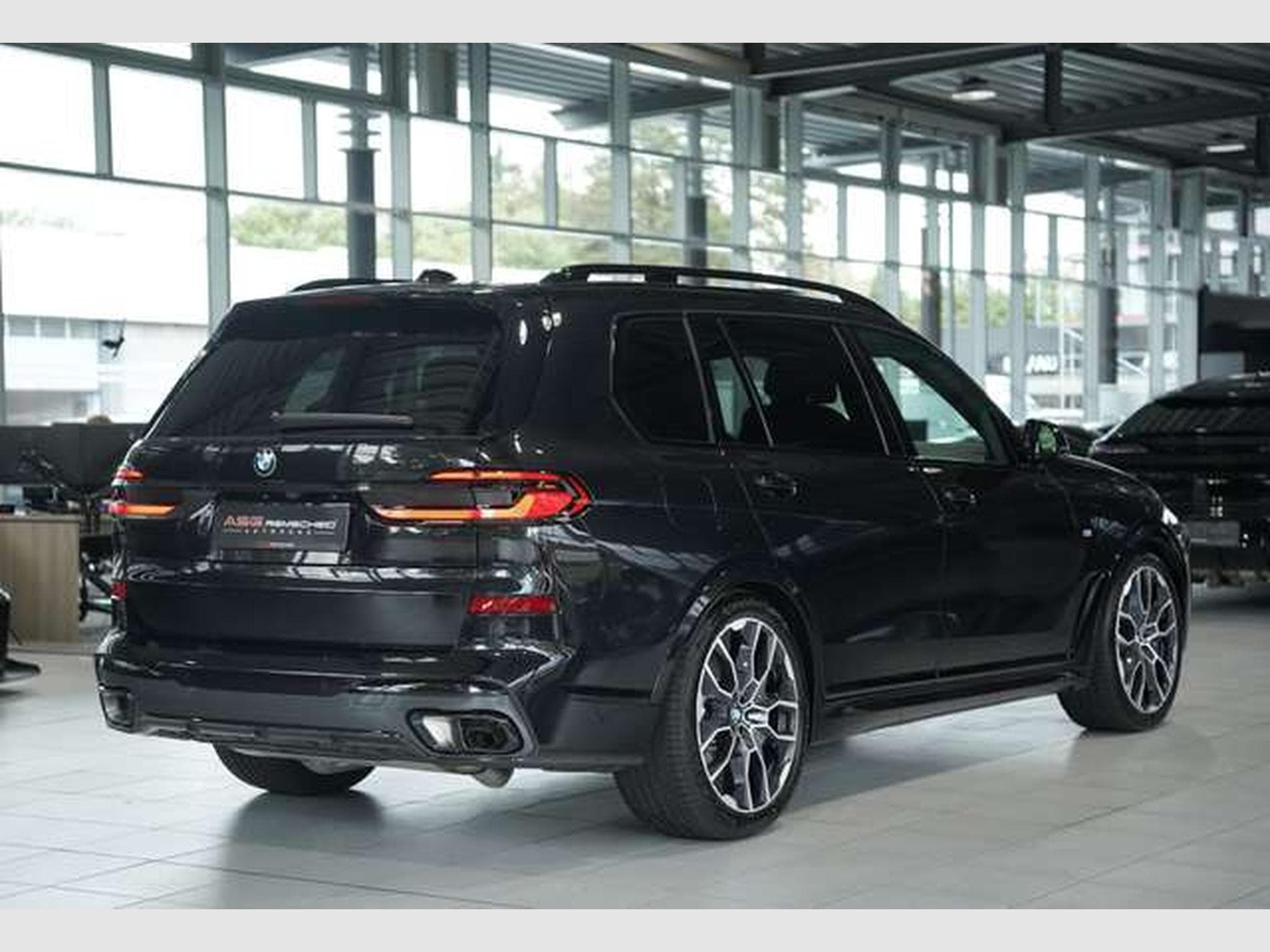 BMW X7 xD 40d M Sport Pro 2H *SkyL*H&K*StandH*Soft-C (2026) - Photo 8