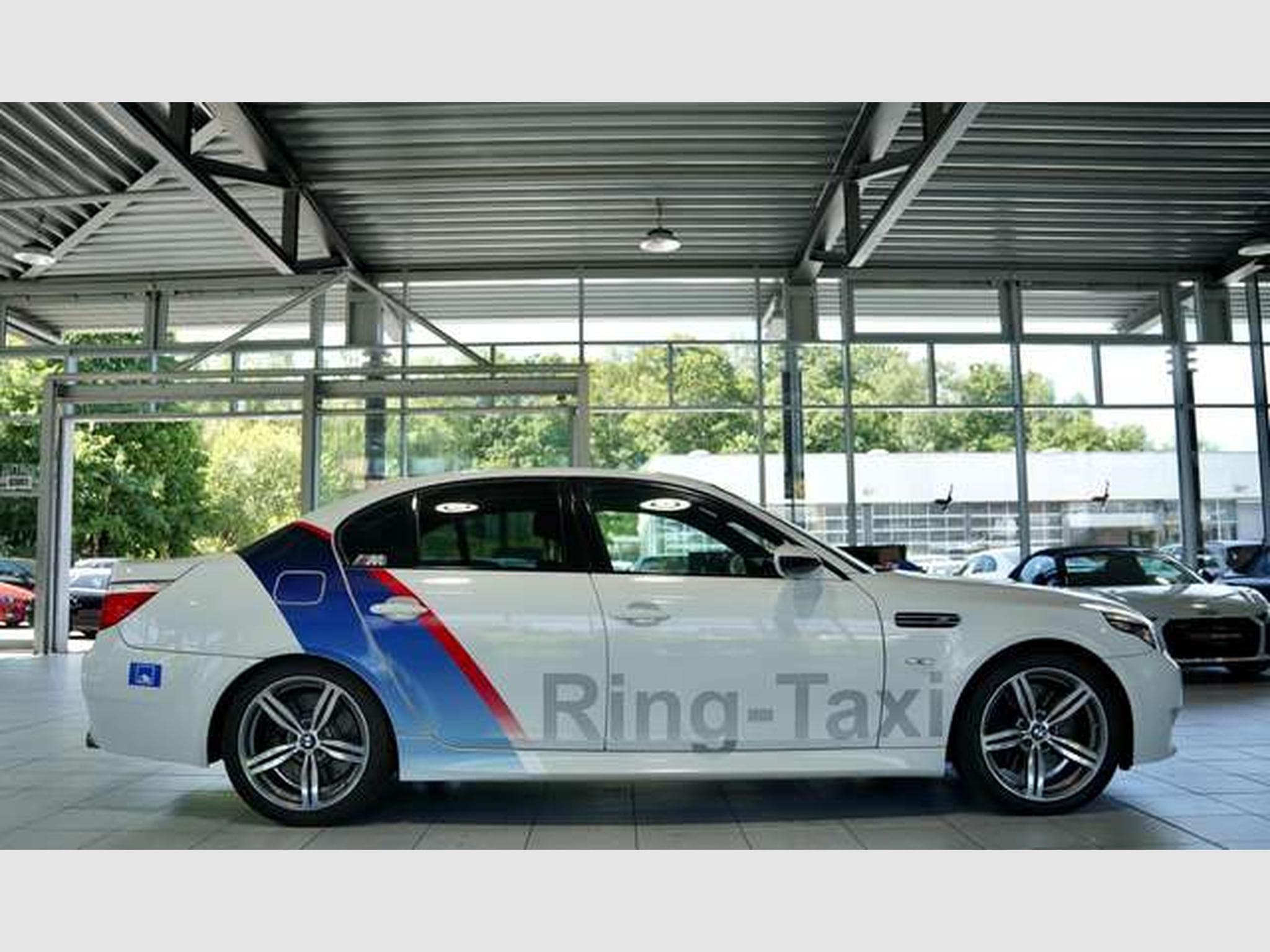 BMW M5 V10 SMG RING-Taxi *Individual *SAMMLER (2008) - Foto 7