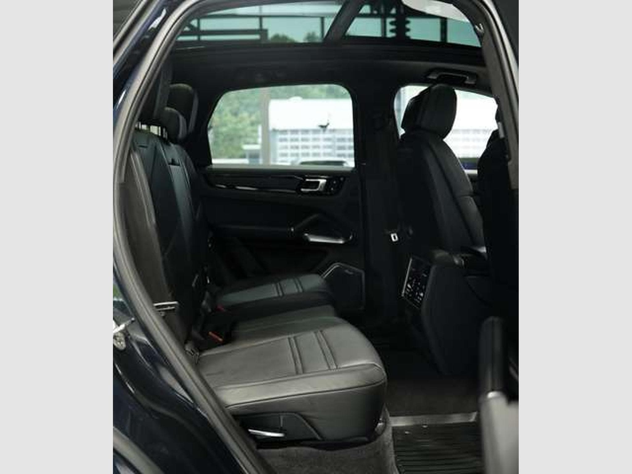 Porsche Cayenne Turbo S E-Hybrid *1.H *21 *Pano*S-Abgas (2020) - Foto 26