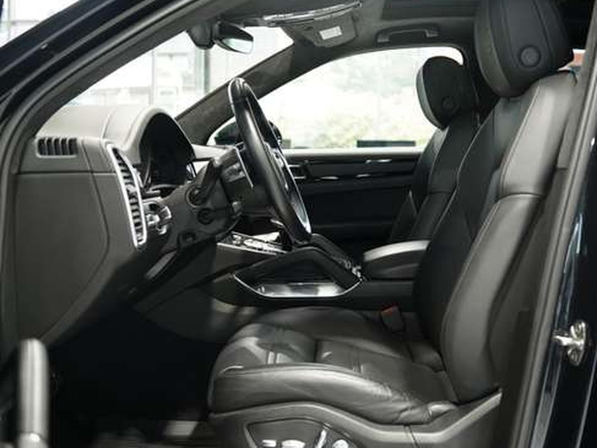 Porsche Cayenne Turbo S E-Hybrid *1.H *21 *Pano*S-Abgas (2020) - Foto 29