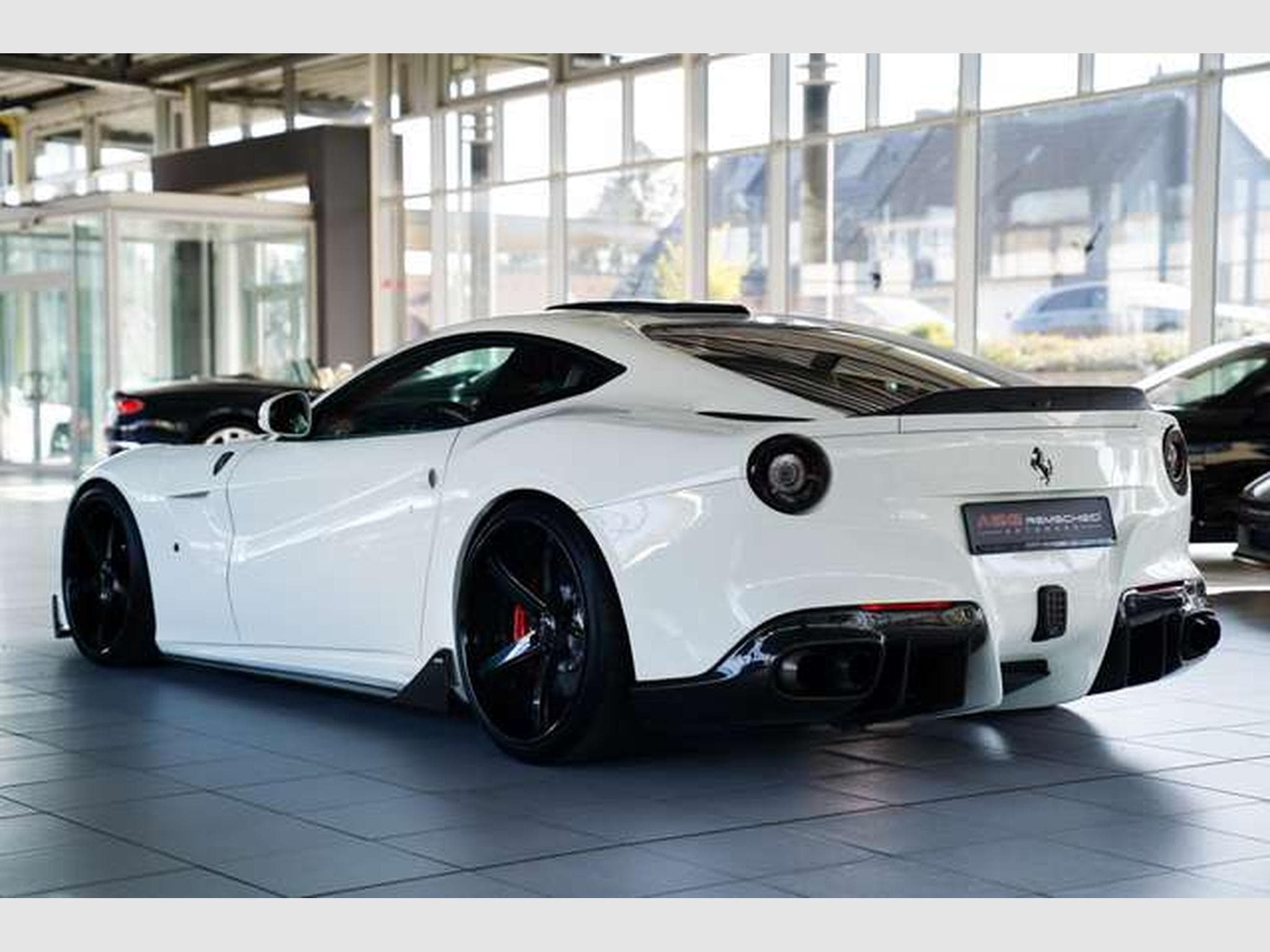 Ferrari F12 Berlinetta *Einzelstück *Carbon *Lift *22 * (2015) - Foto 34