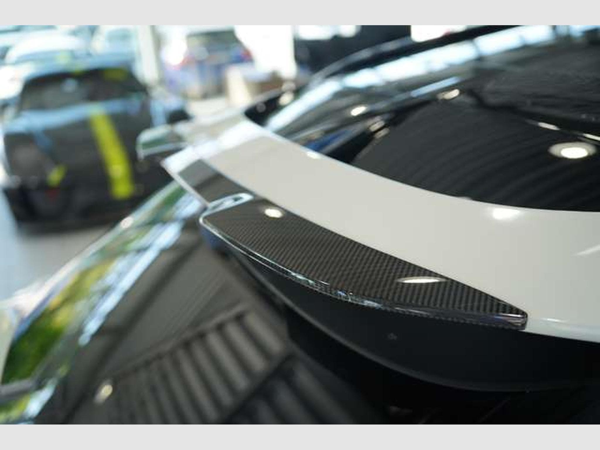 Aston-Martin DBX 707 4.0 V8 *Carbon *MwSt. *Garantie *23 Zoll (2024) - Foto 16