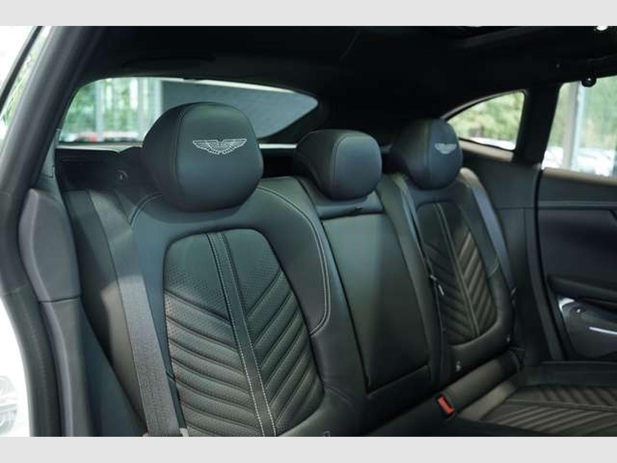 Aston-Martin DBX 707 4.0 V8 *Carbon *MwSt. *Garantie *23 Zoll (2024) - Foto 28