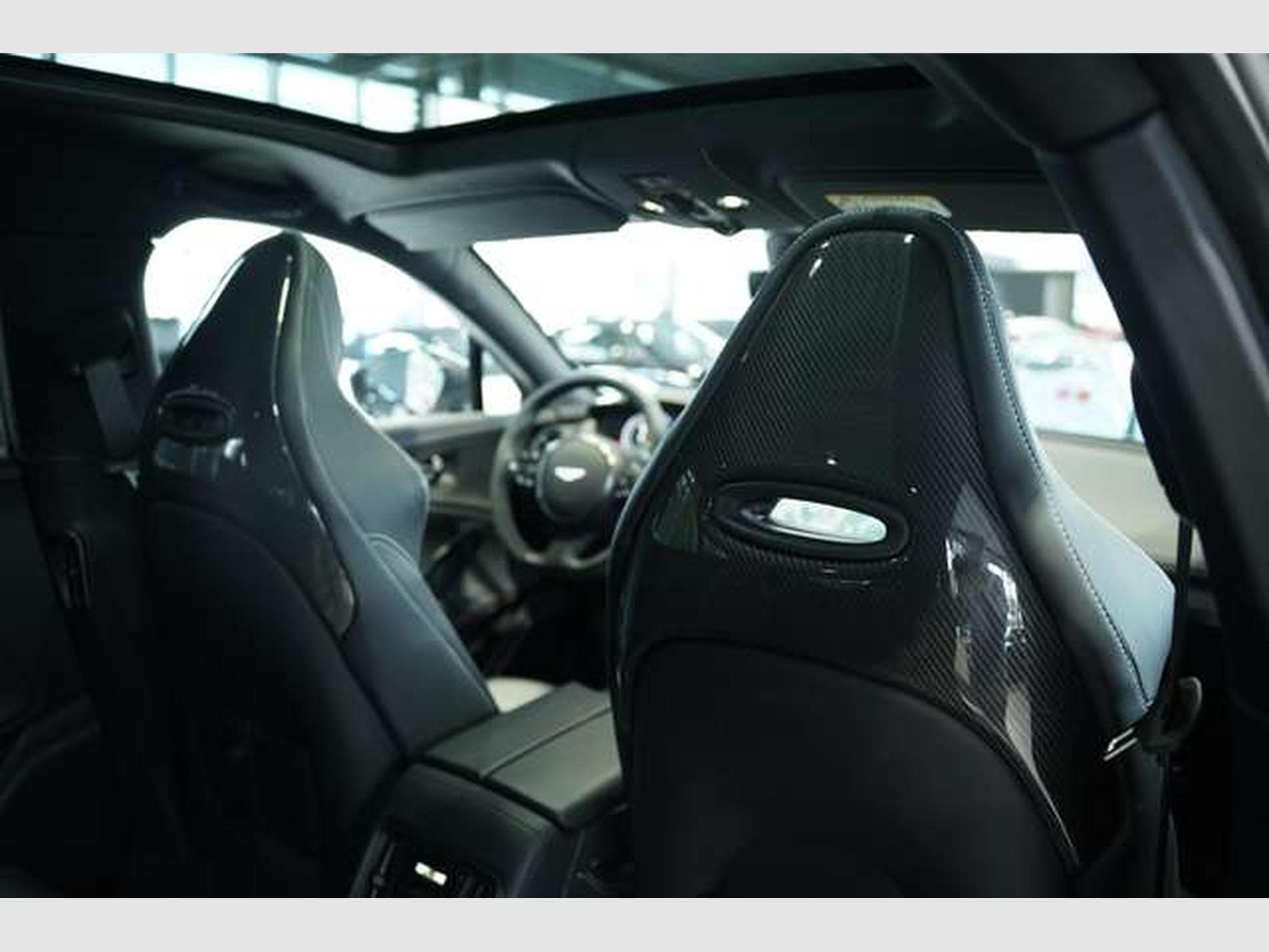 Aston-Martin DBX 707 4.0 V8 *Carbon *MwSt. *Garantie *23 Zoll (2024) - Foto 30