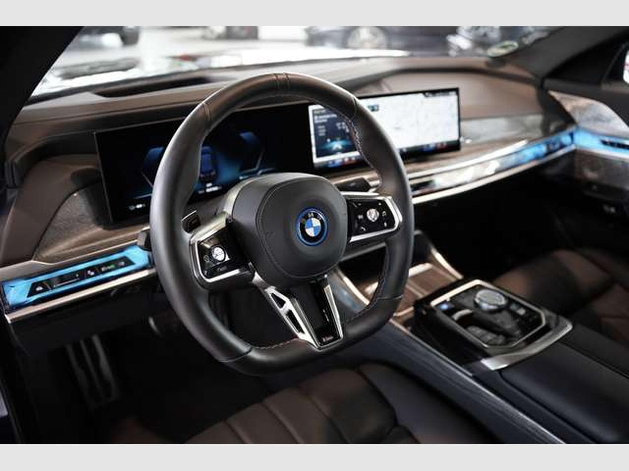 BMW i7 M70 xDrive *21*SkyLounge*B&W*NP210TSD*Alpina (2025) - Foto 22