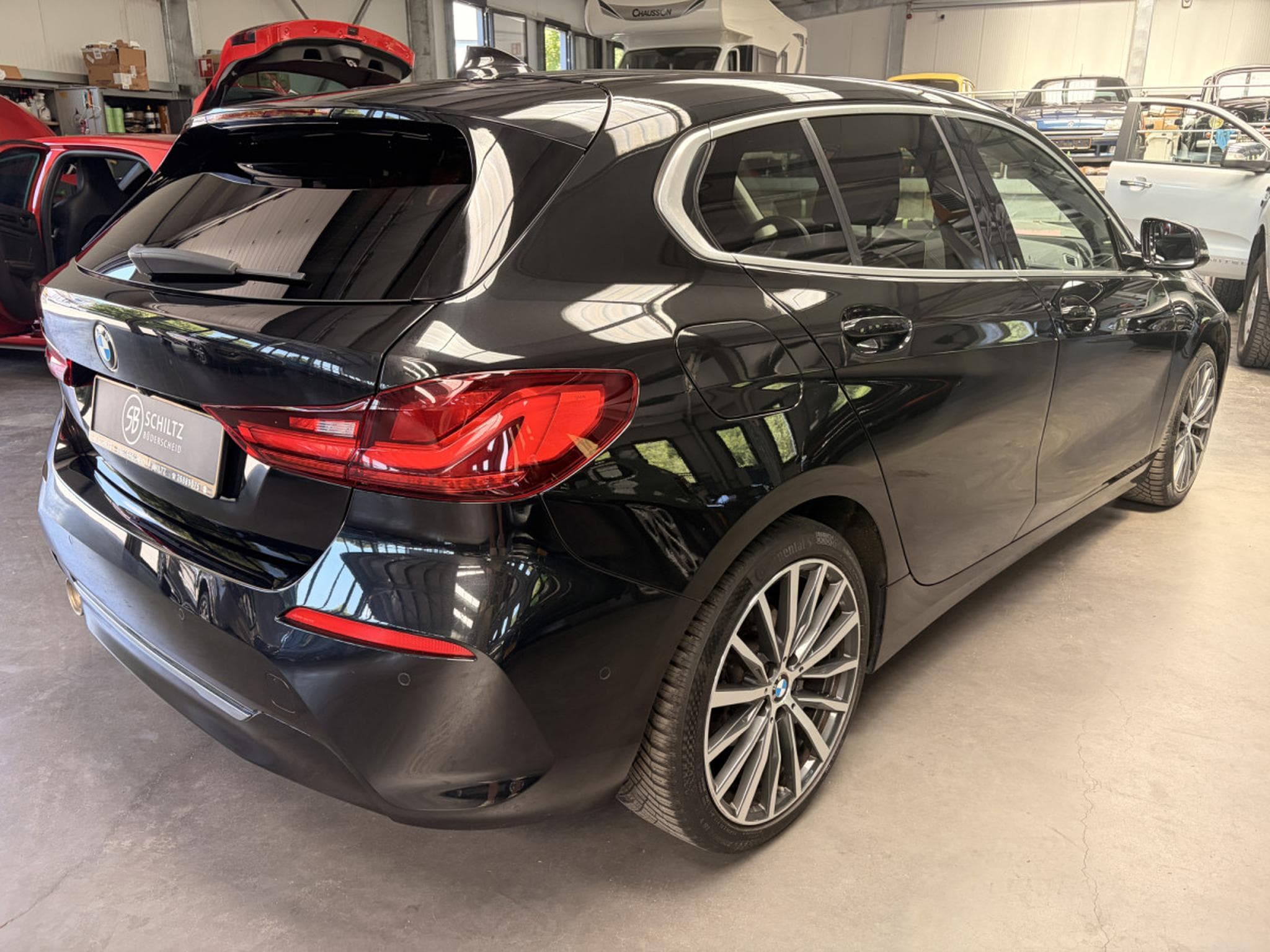 BMW 118 i 1.5 Essence 136HP (2021) - Foto 3