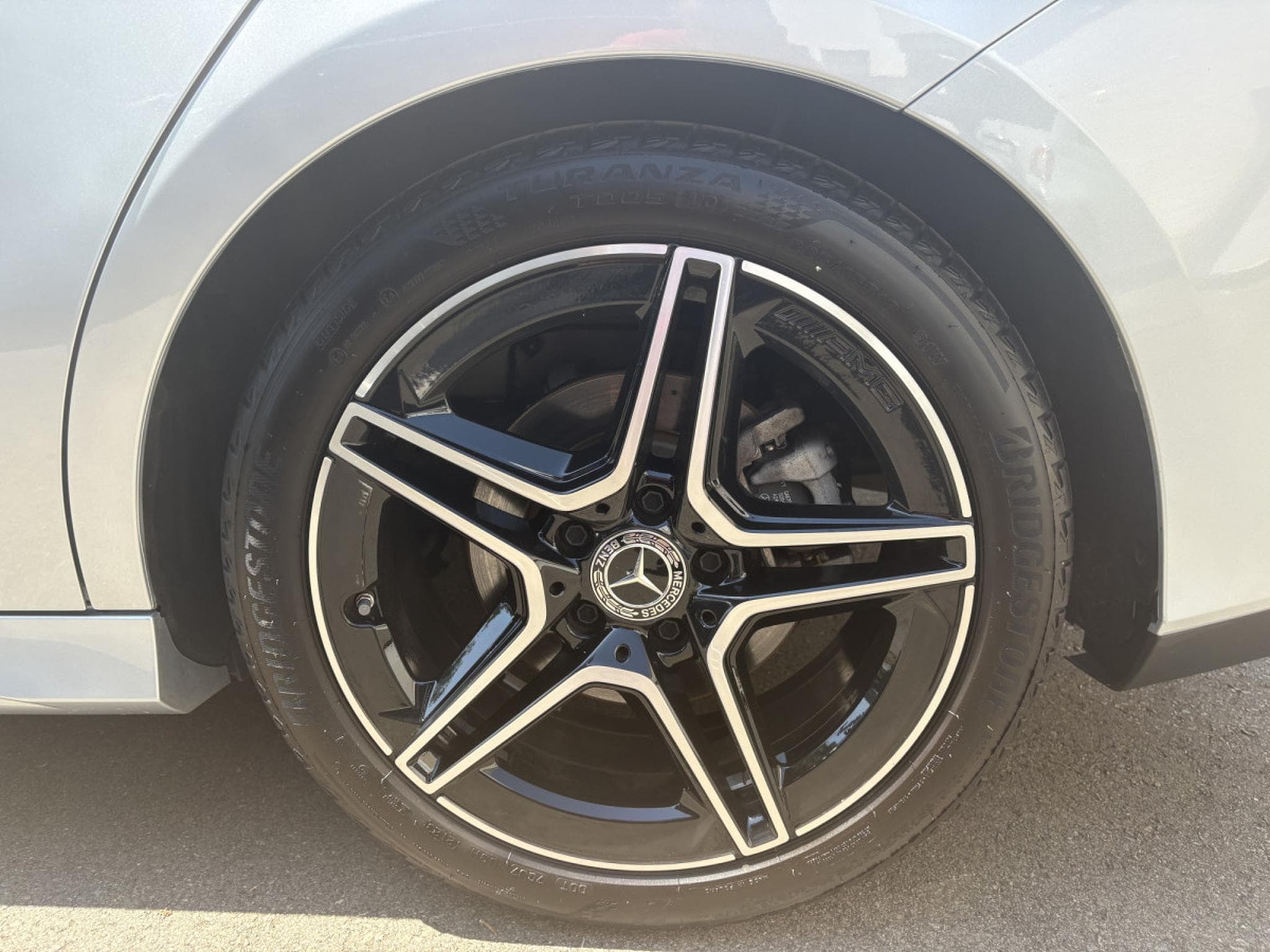 Mercedes CLA 200 AMG LINE 163CV 7G-TRONIC * GARANTIE CONSTRUCTEUR * (2025) - Photo 15
