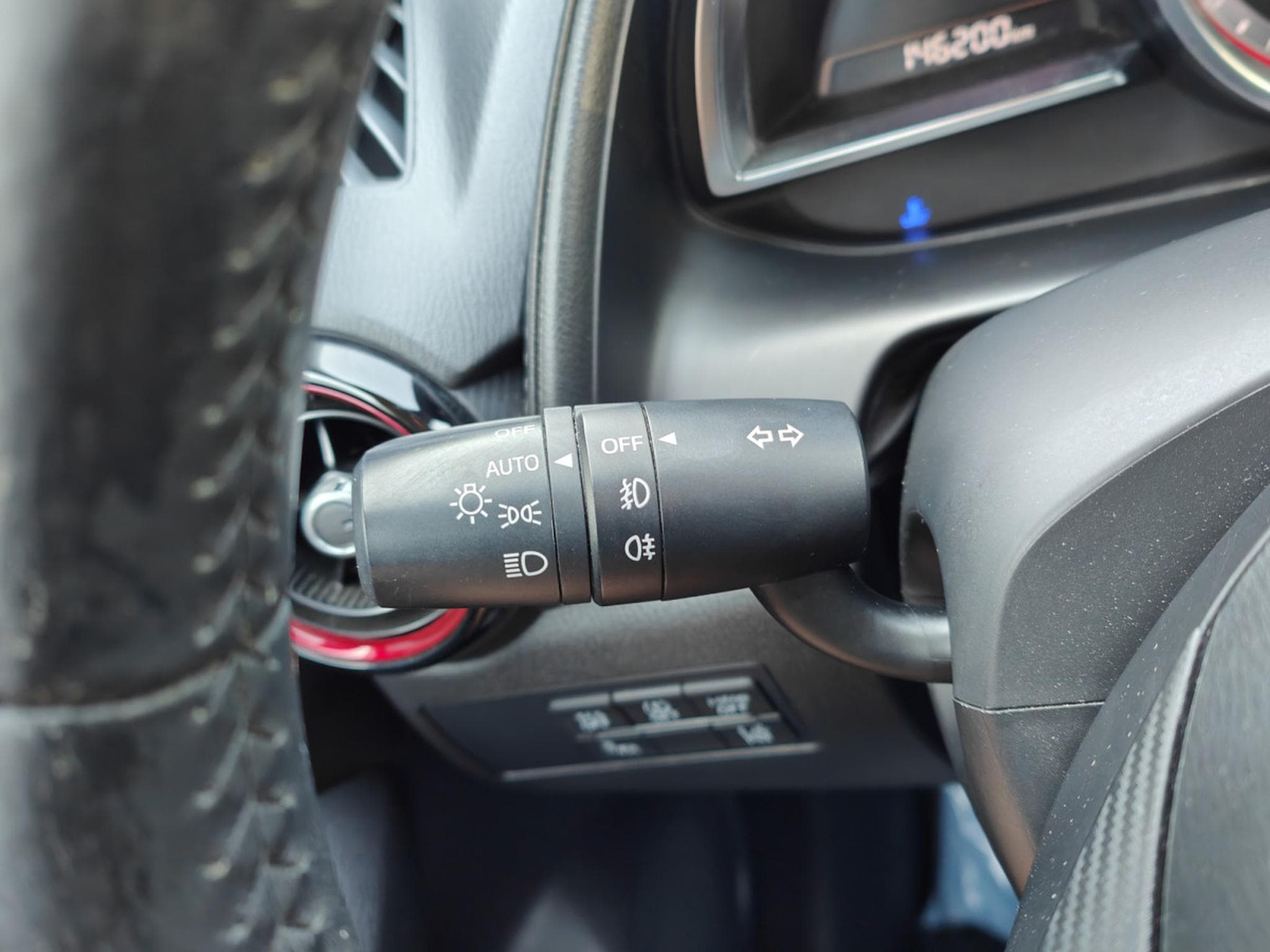 Mazda CX-3 1.5 SKYACTIV D CUIR GPS BLUETOOTH CAMERA (2015) - Photo 20