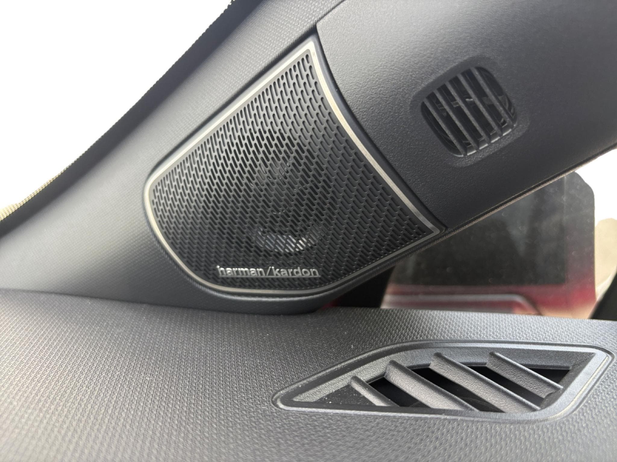Renault Clio 1.8 Esprit Alpine full hybrid E-Tech 160 hp (2025) - Photo 8