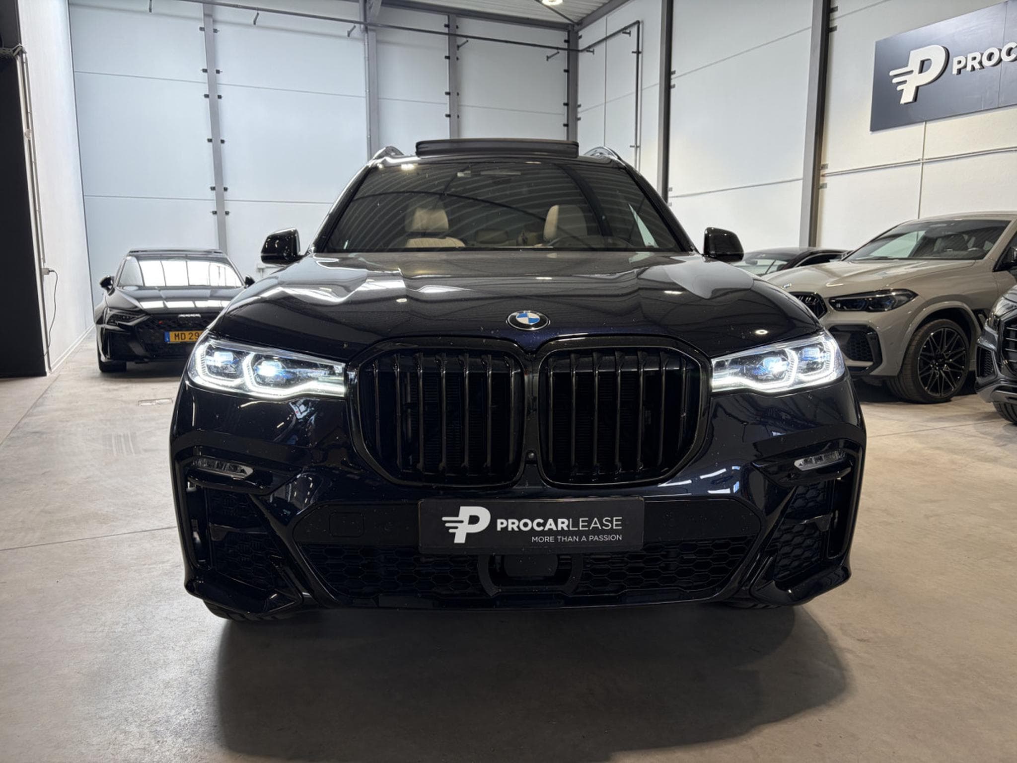 BMW X7 X7 40D Msport /7 Sitze/xDrive/Pano/22/VOLL (2022) - Foto 3