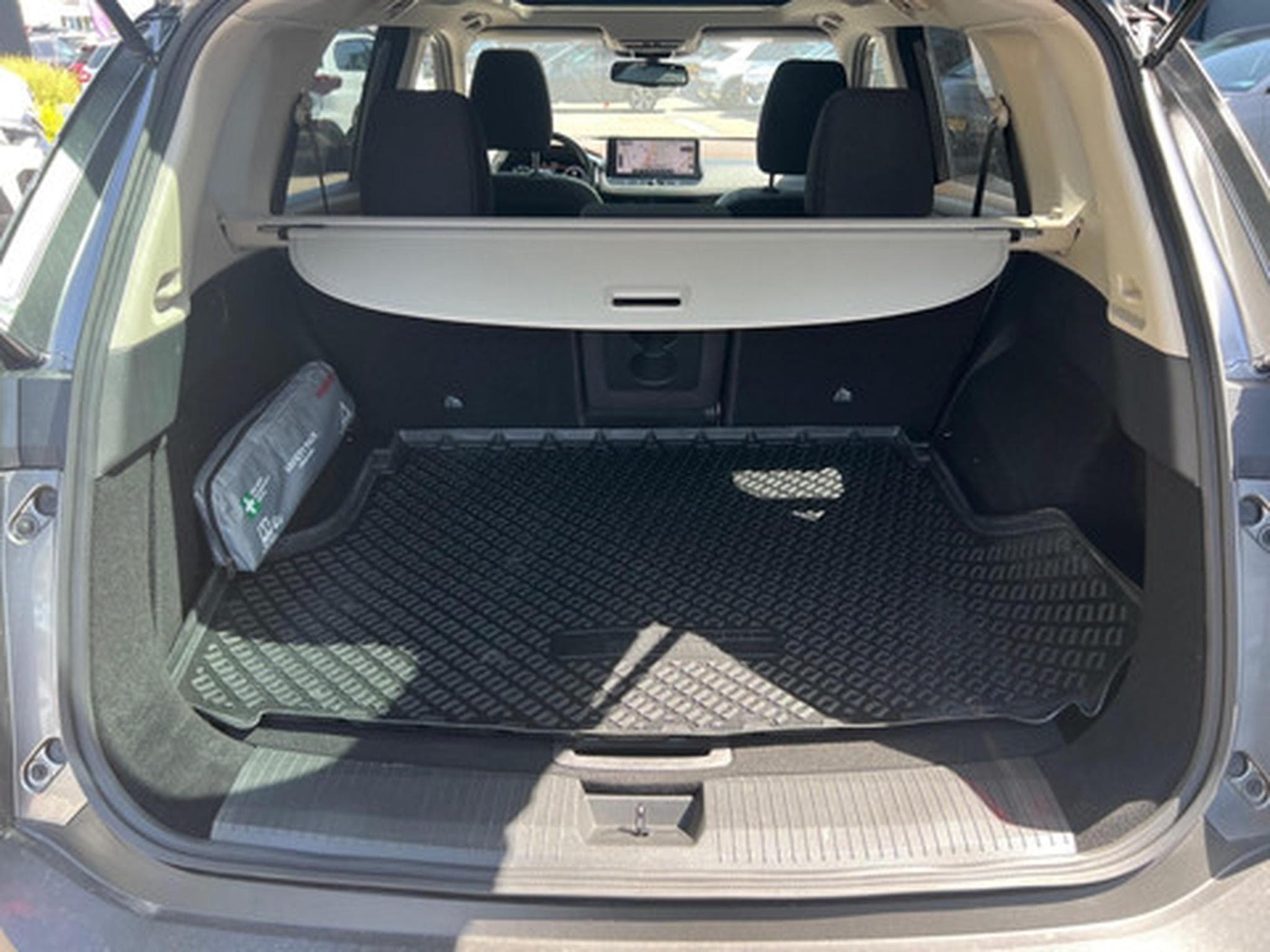 Nissan X-Trail e-POWER 2WD N-Connecta (2023) - Photo 8