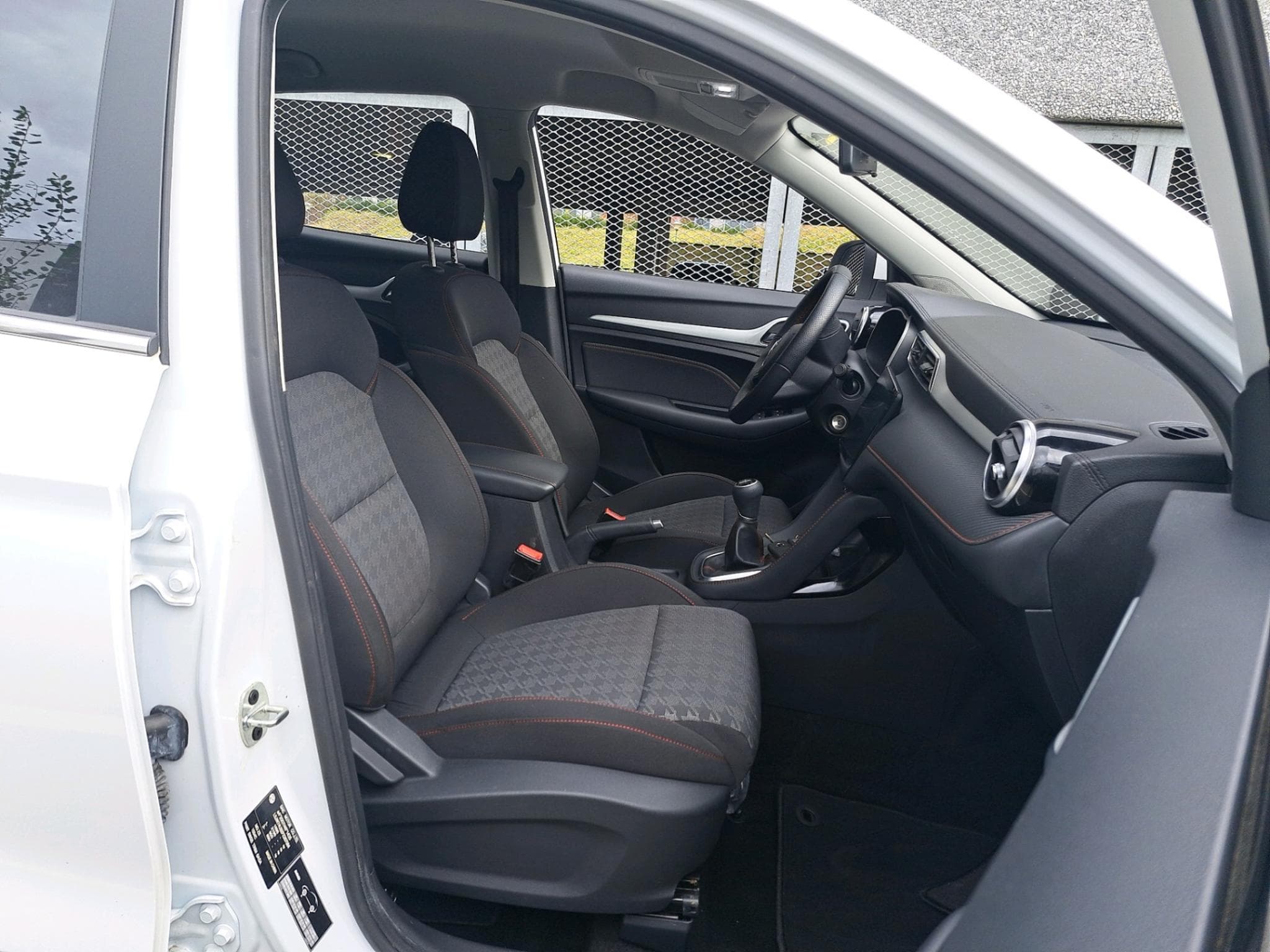 Mg ZS Comfort (2023) - Photo 5