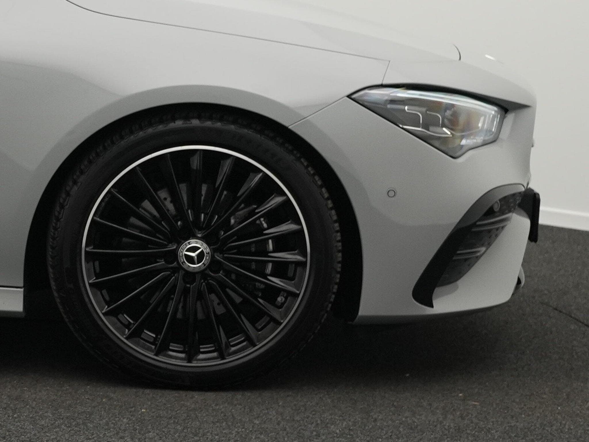 Mercedes CLA 200 d Coupé AMG Line/Special Edition/MBUX (2025) - Foto 6