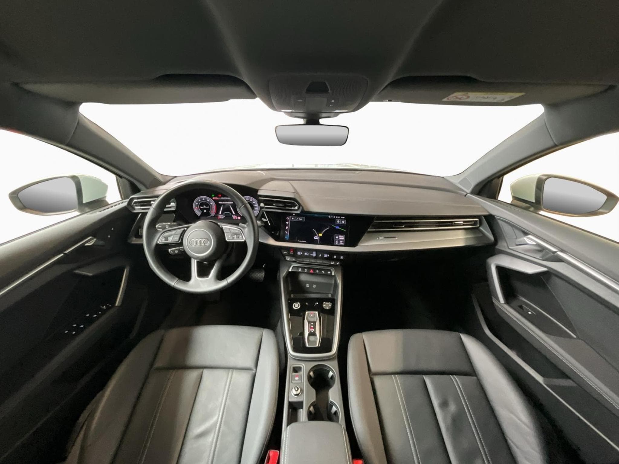 Audi A3 SB+S-Line+35TFSI+S-Tronic (2024) - Photo 2