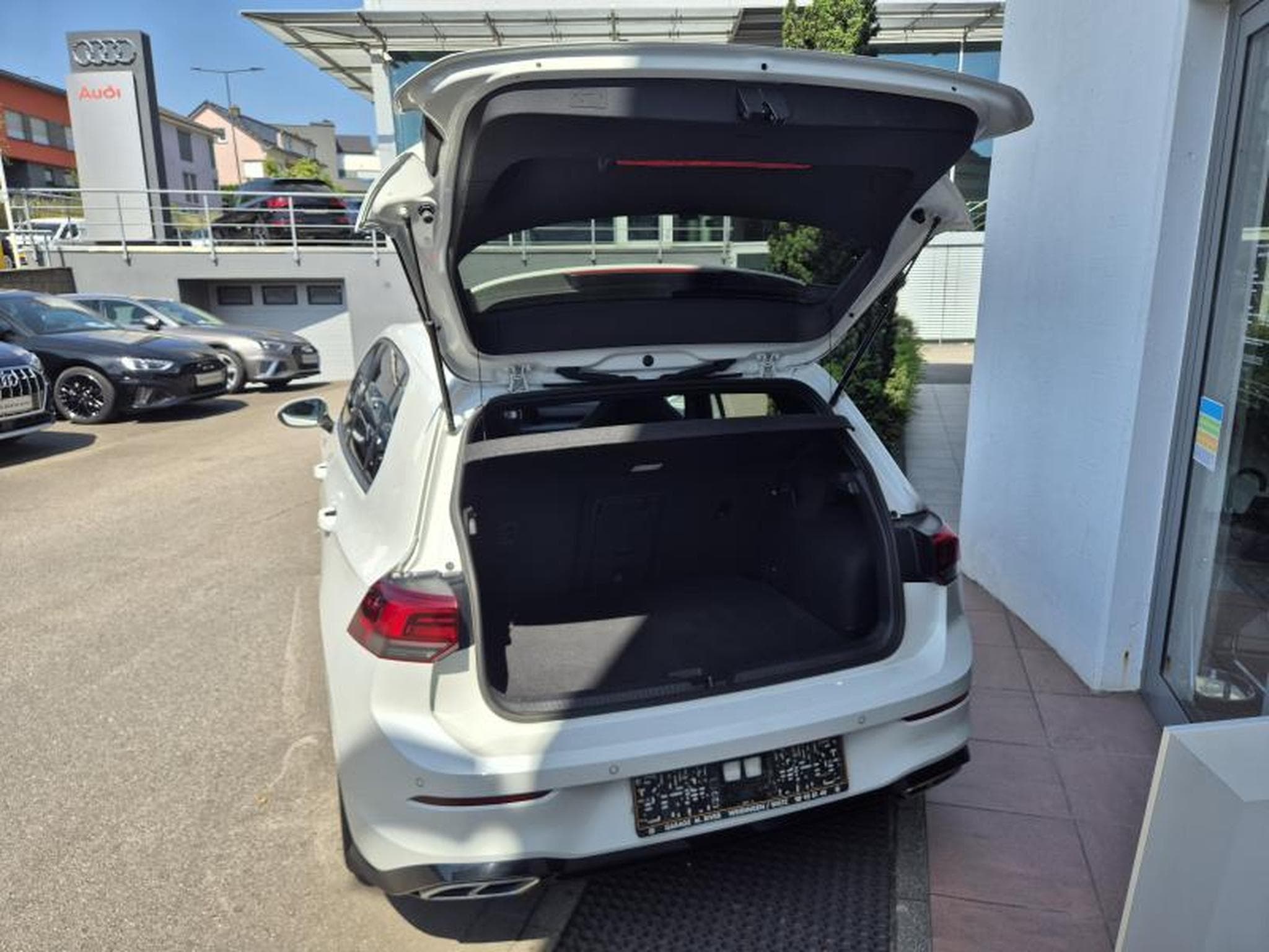 VW Golf R-Line (2022) - Foto 15