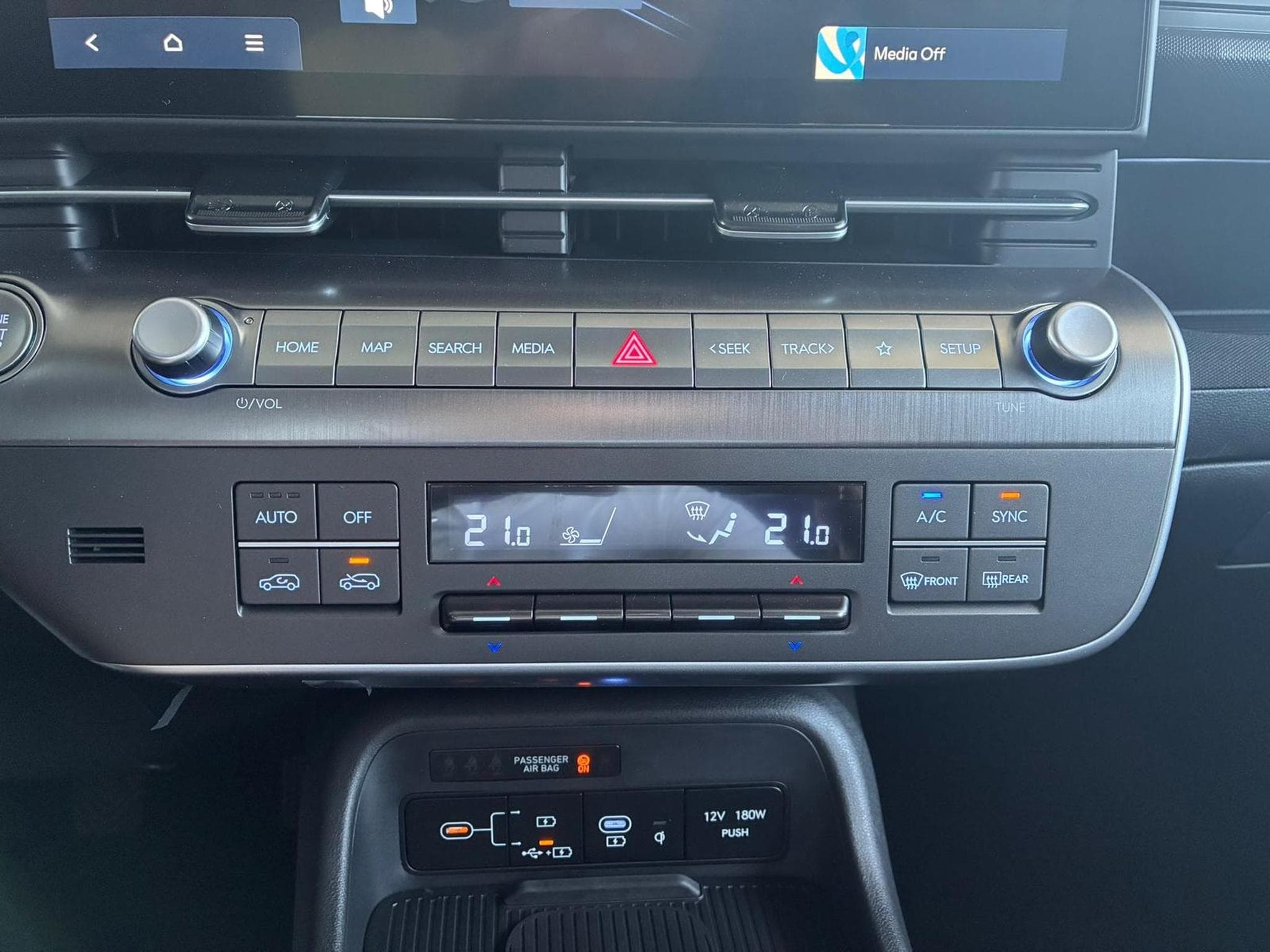 Hyundai Kona Comfort Plus (2025) - Foto 14