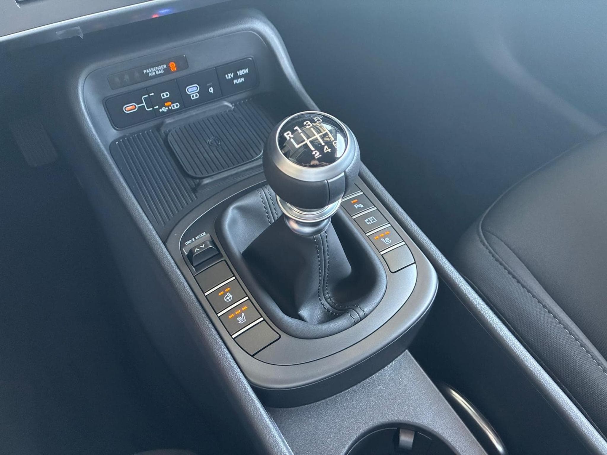 Hyundai Kona Comfort Plus (2025) - Foto 16