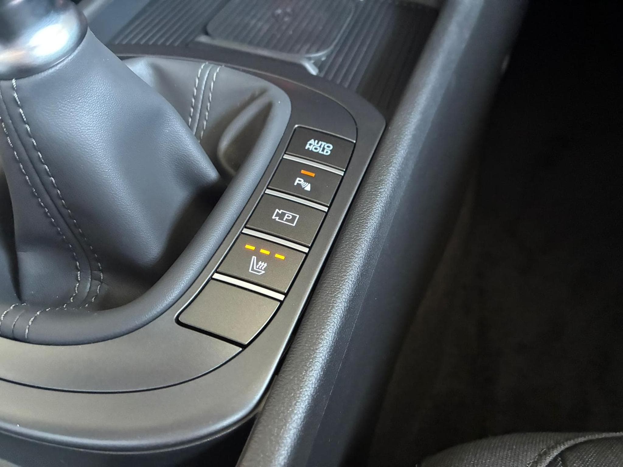 Hyundai Kona Comfort Plus (2025) - Foto 18