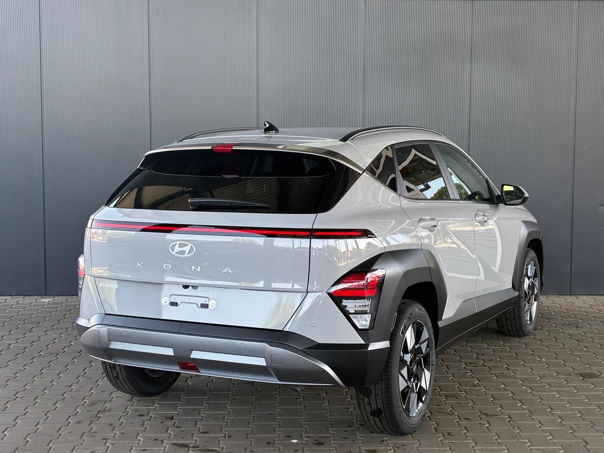 Hyundai Kona Comfort Plus (2025) - Foto 3