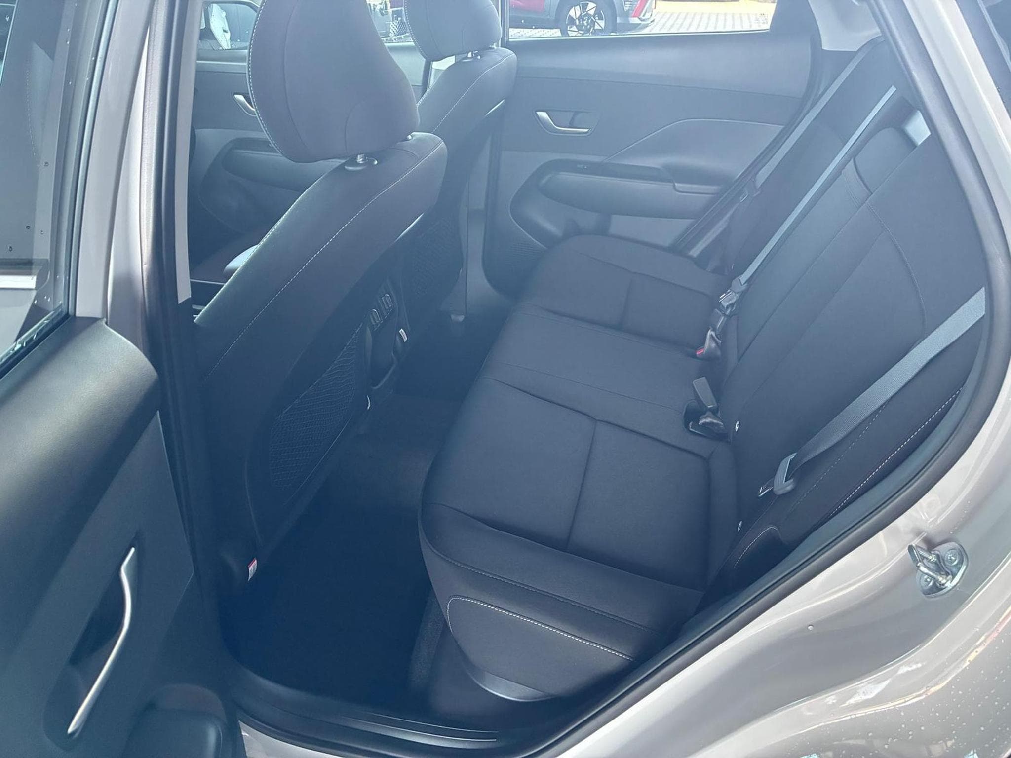 Hyundai Kona Comfort Plus (2025) - Foto 6