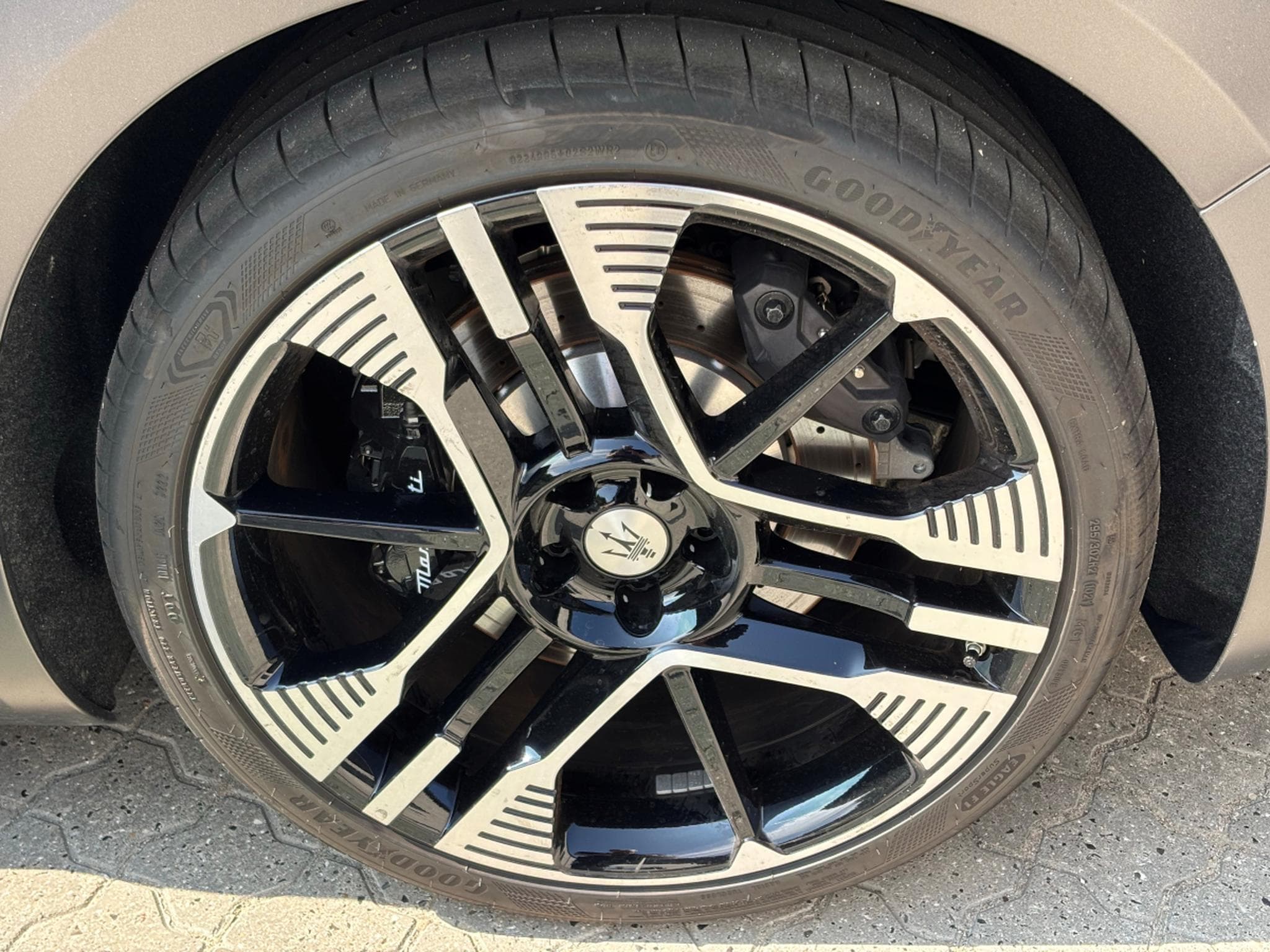 Maserati GranTurismo Folgore (2025) - Foto 15