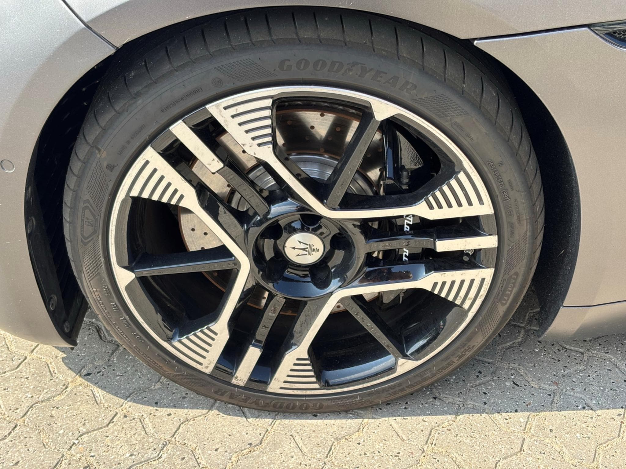 Maserati GranTurismo Folgore (2025) - Foto 17