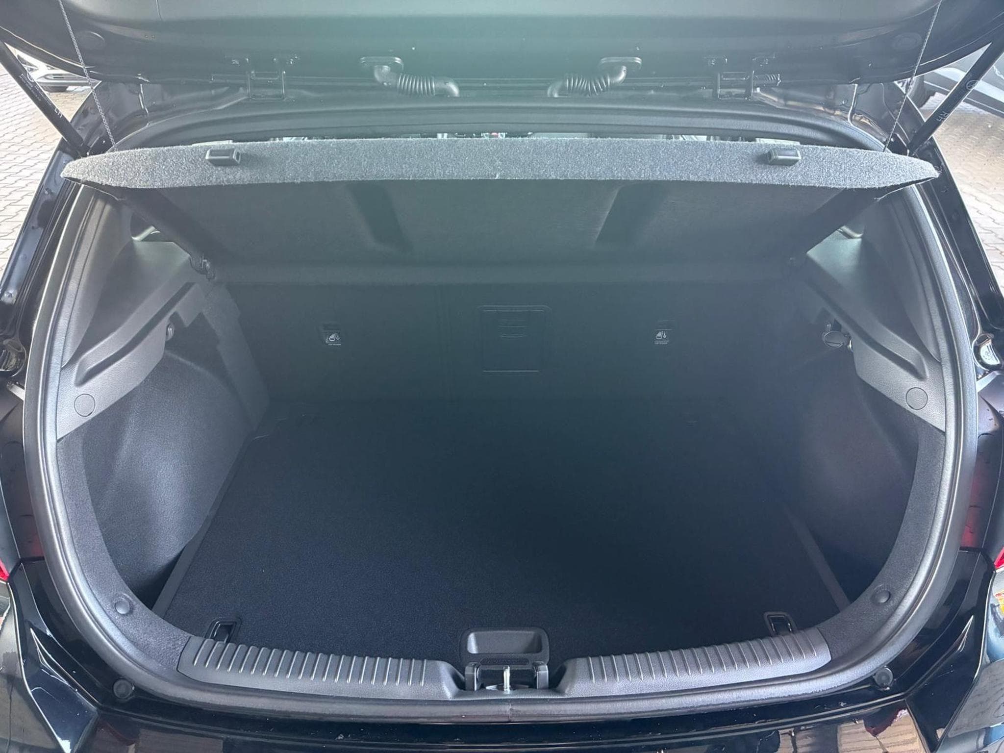 Hyundai i30 Comfort Plus (2025) - Foto 8