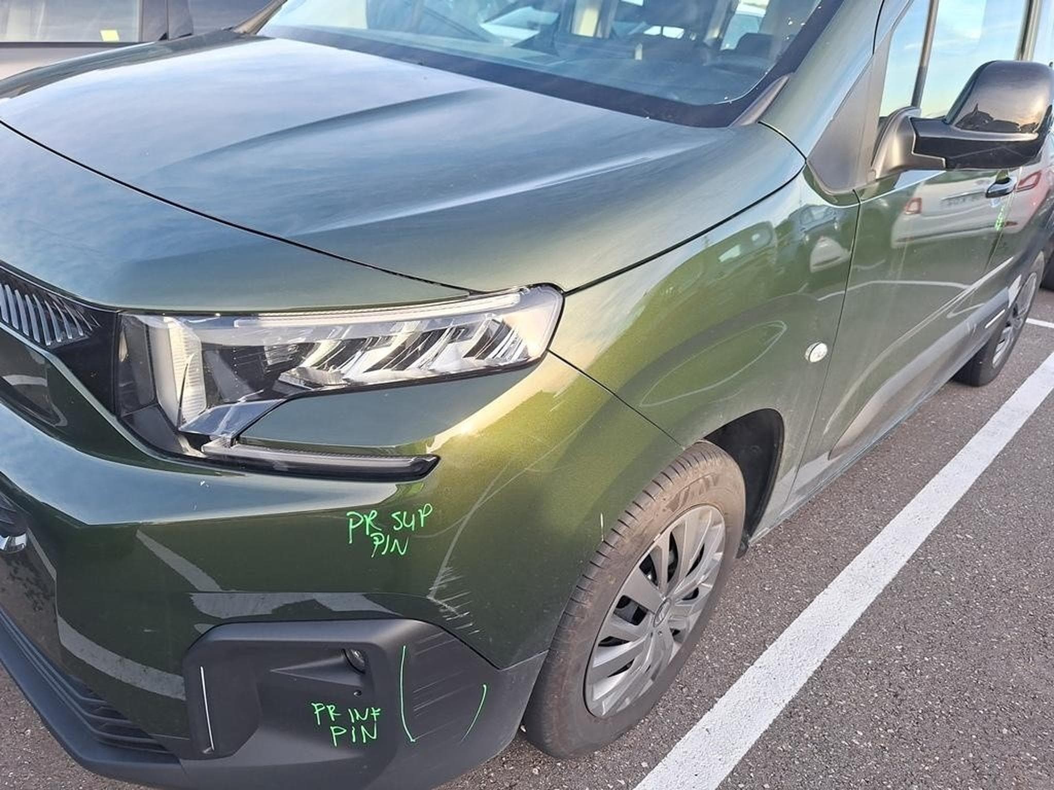 Citroen e-Berlingo Plus (2025) - Foto 11