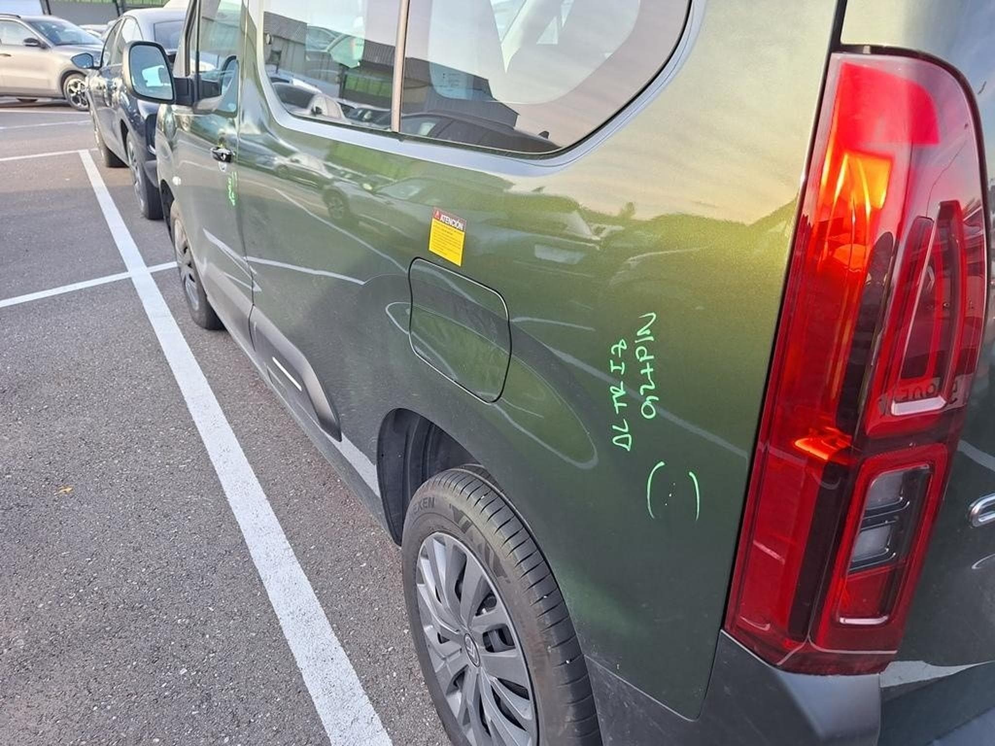 Citroen e-Berlingo Plus (2025) - Foto 15