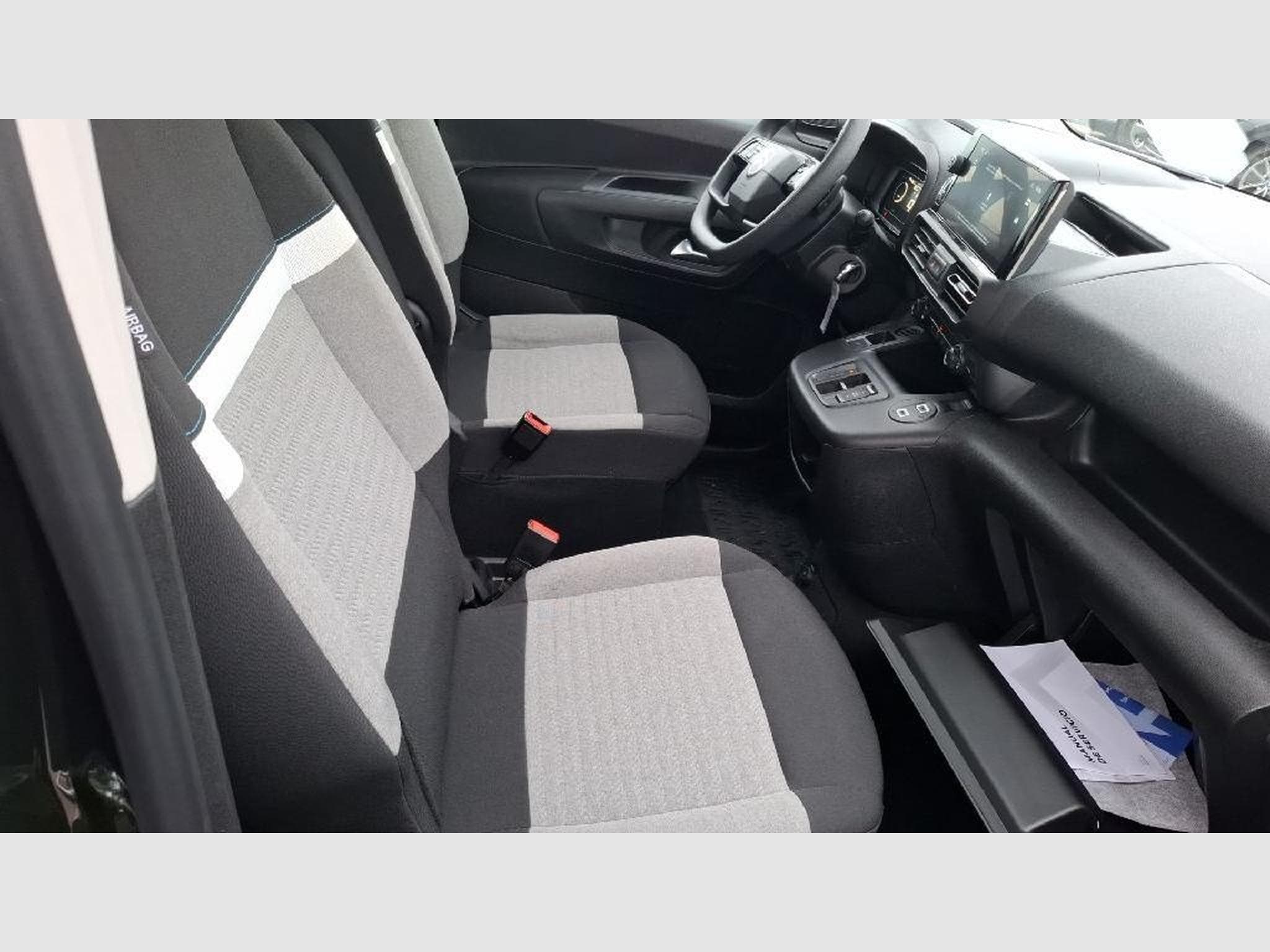 Citroen e-Berlingo Plus (2025) - Foto 8