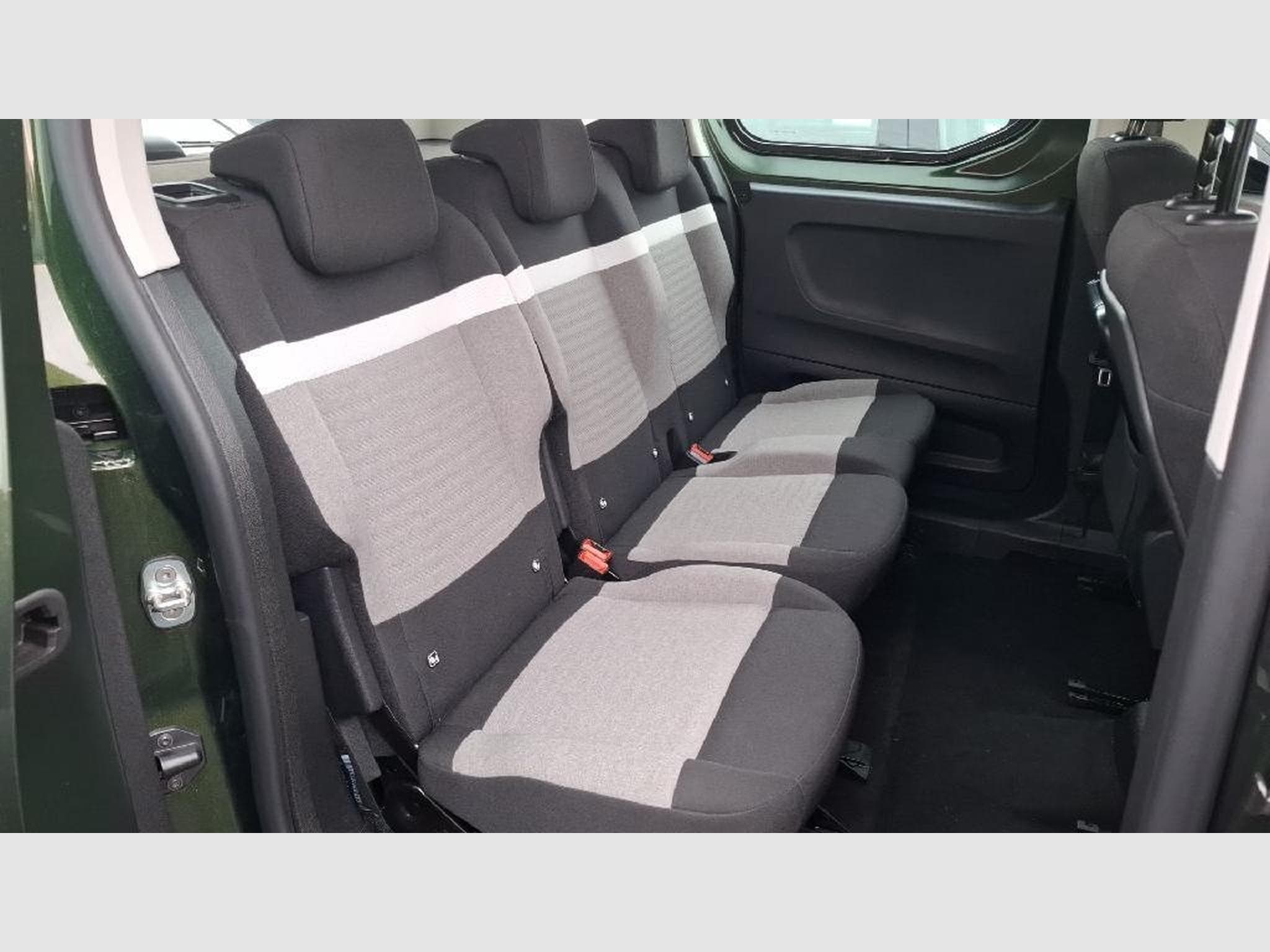 Citroen e-Berlingo Plus (2025) - Foto 9