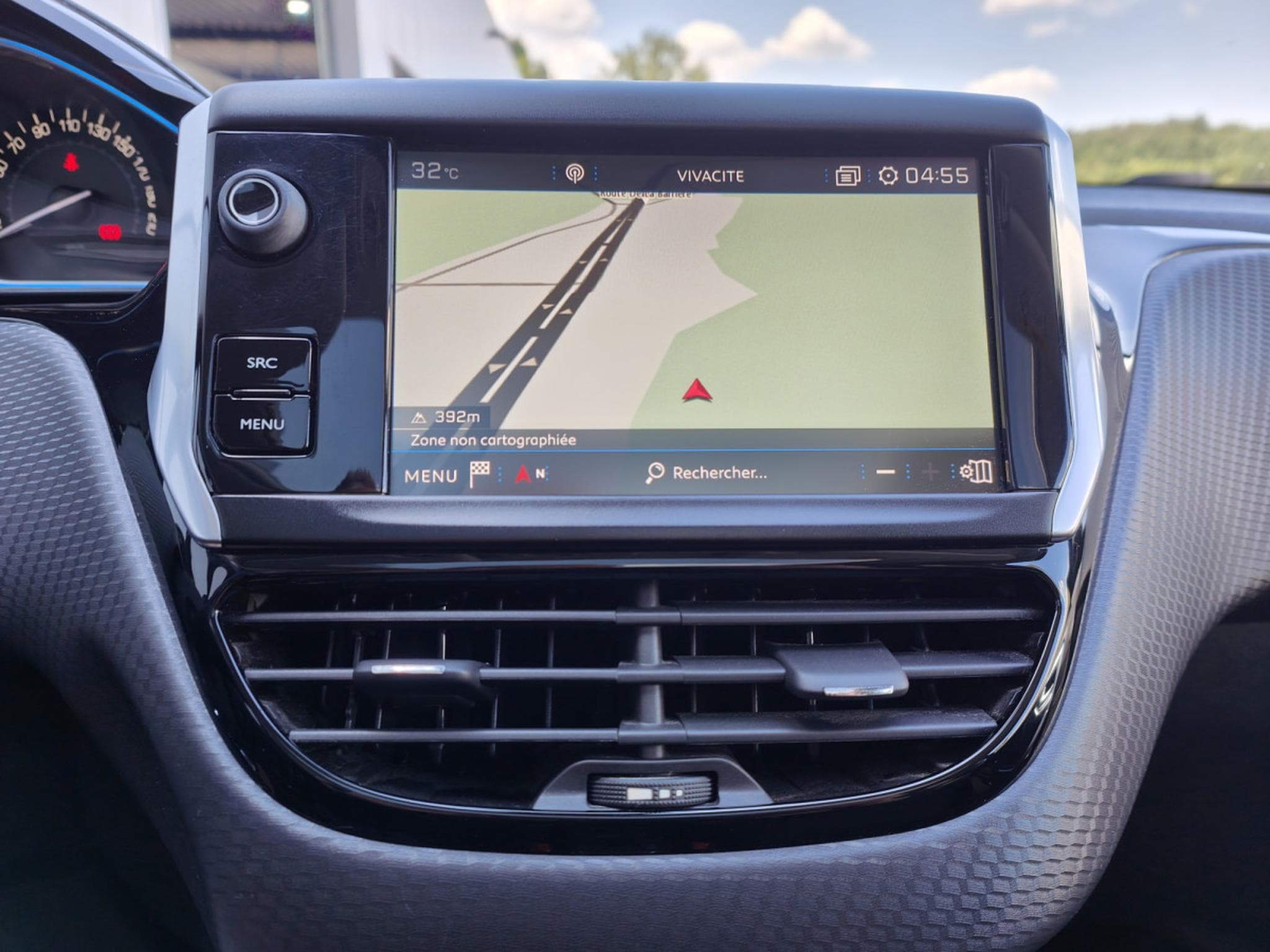 Peugeot 2008 1.6 HDI CARPLAY TOIT PANO SEMI-CUIR GPS BLUETOOTH (2017) - Foto 15