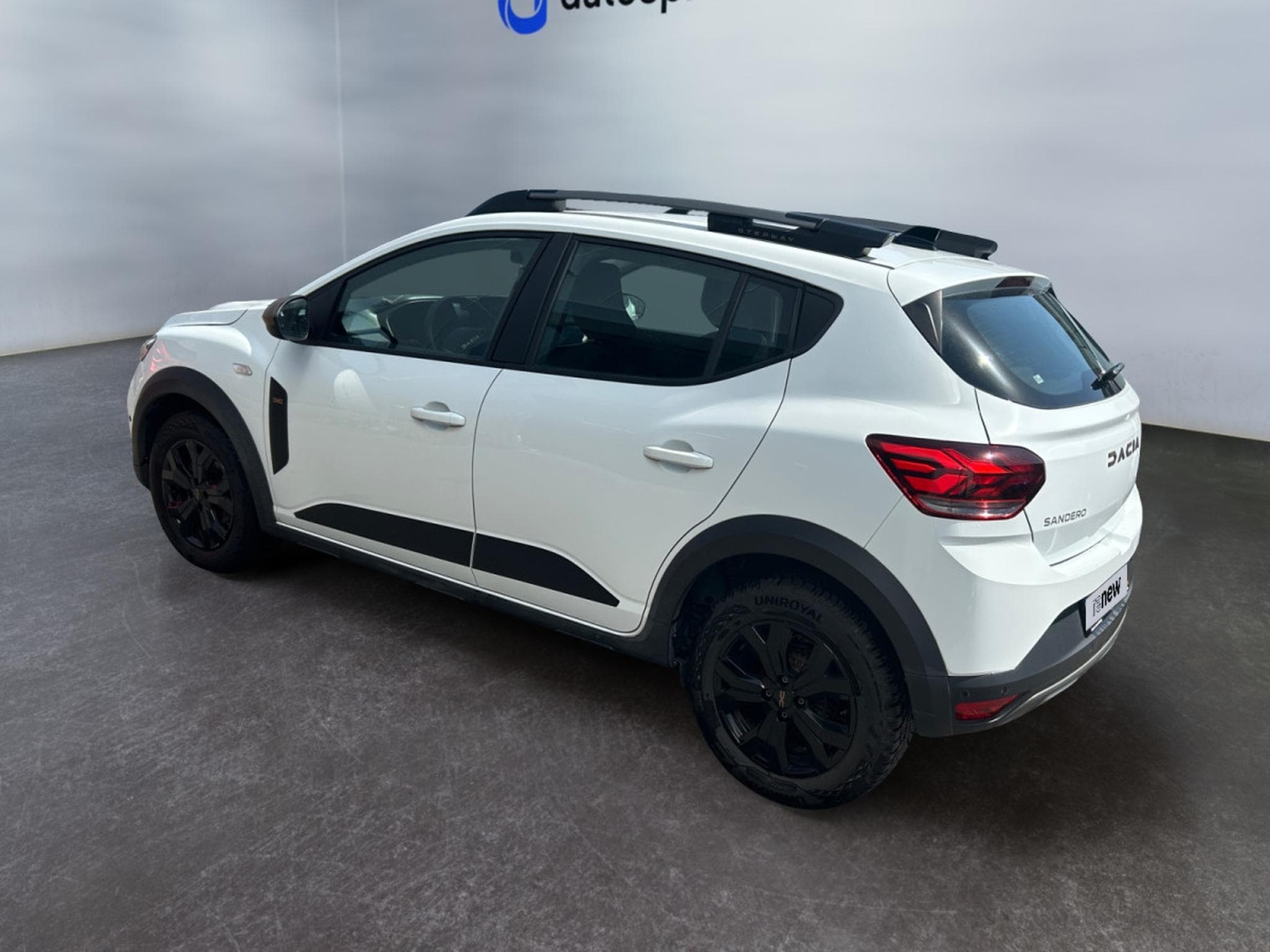 Dacia Sandero 1.0 TCe Stepway Extreme (2024) - Foto 4